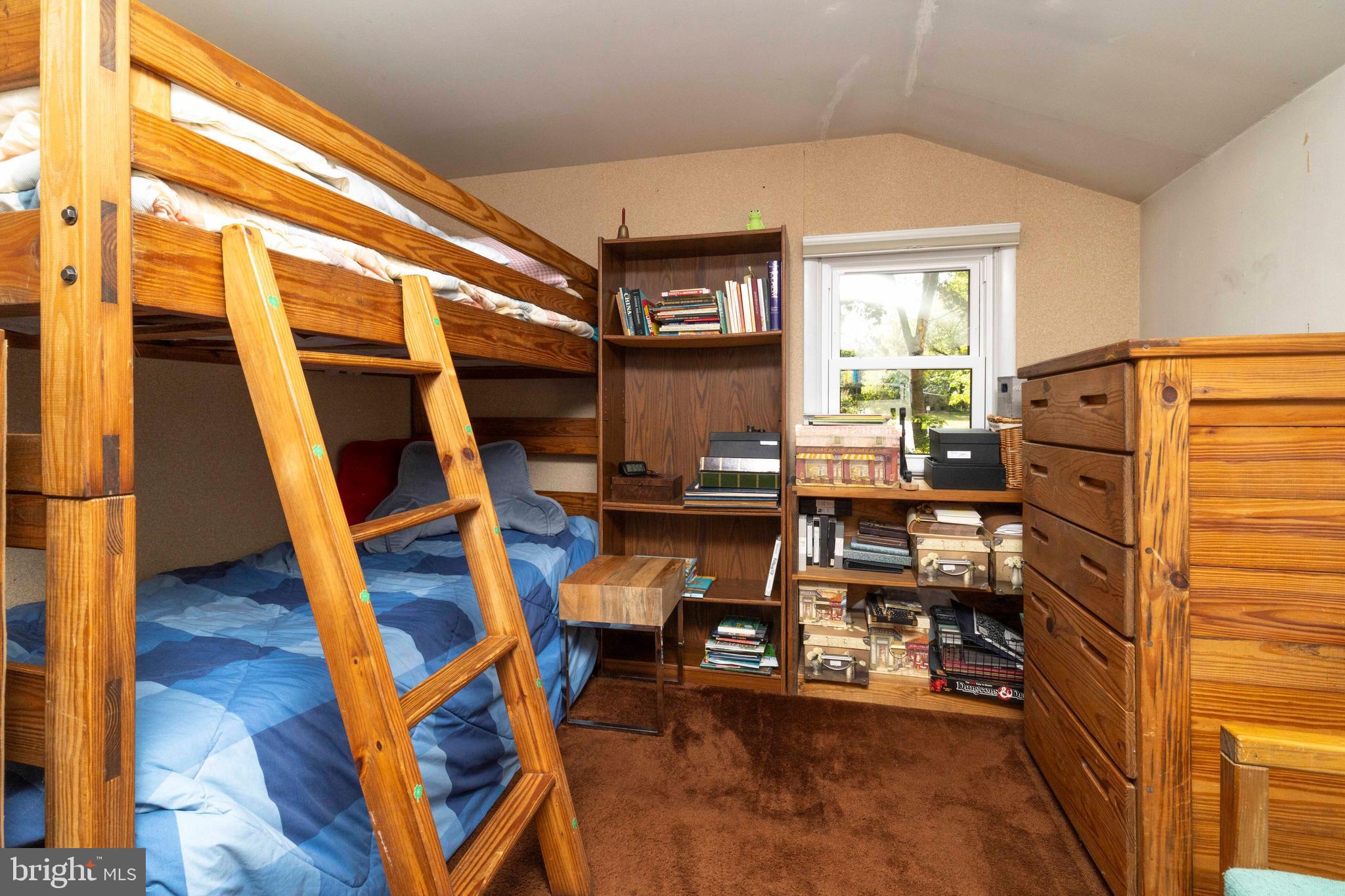 HUNTINGDON VALLEY - Residential