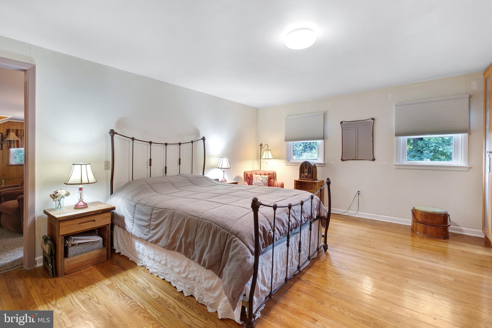 HUNTINGDON VALLEY - Residential