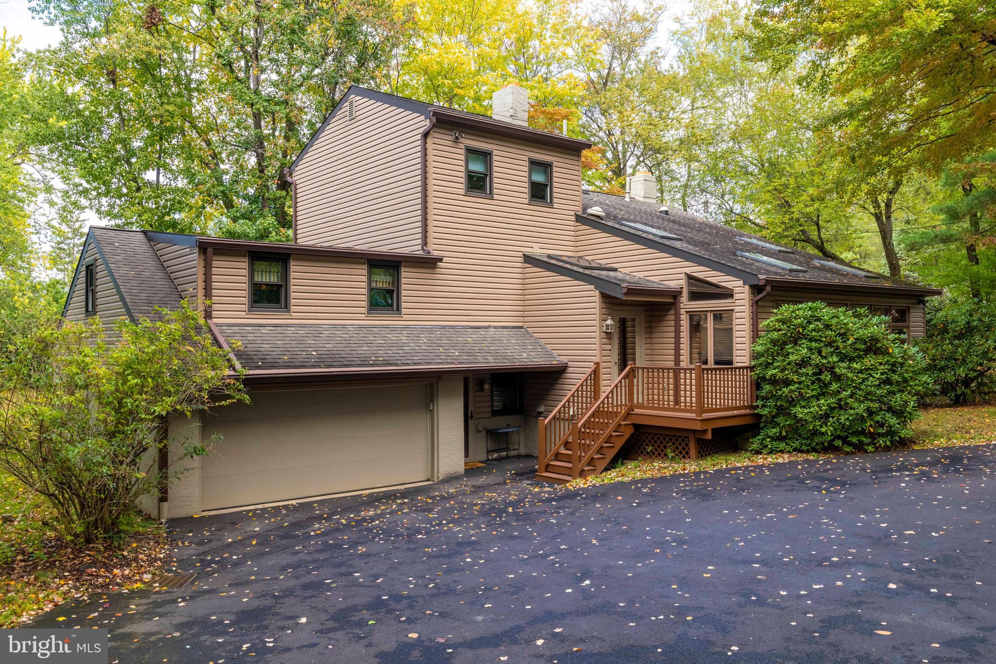 HUNTINGDON VALLEY - Residential