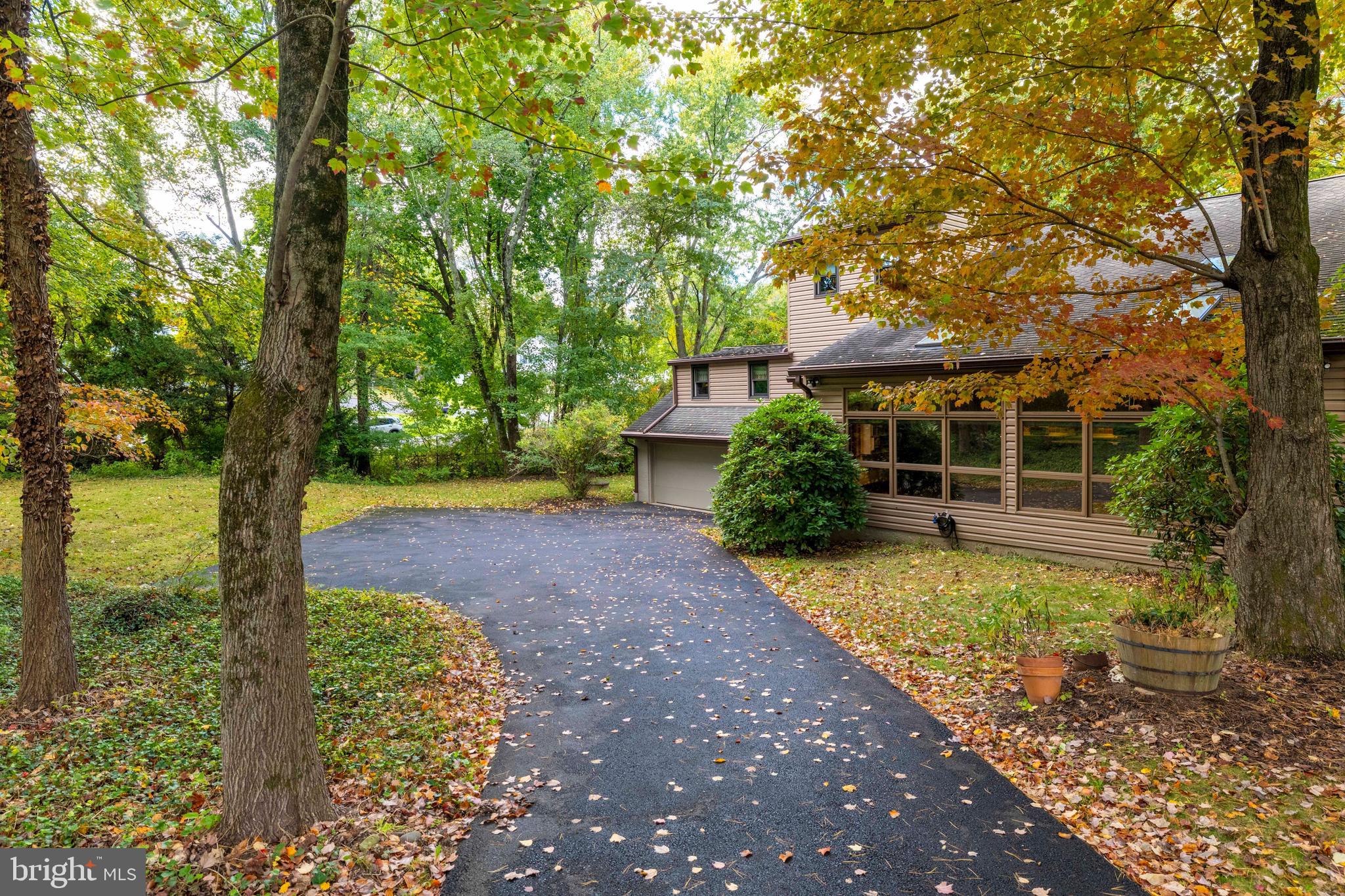 HUNTINGDON VALLEY - Residential