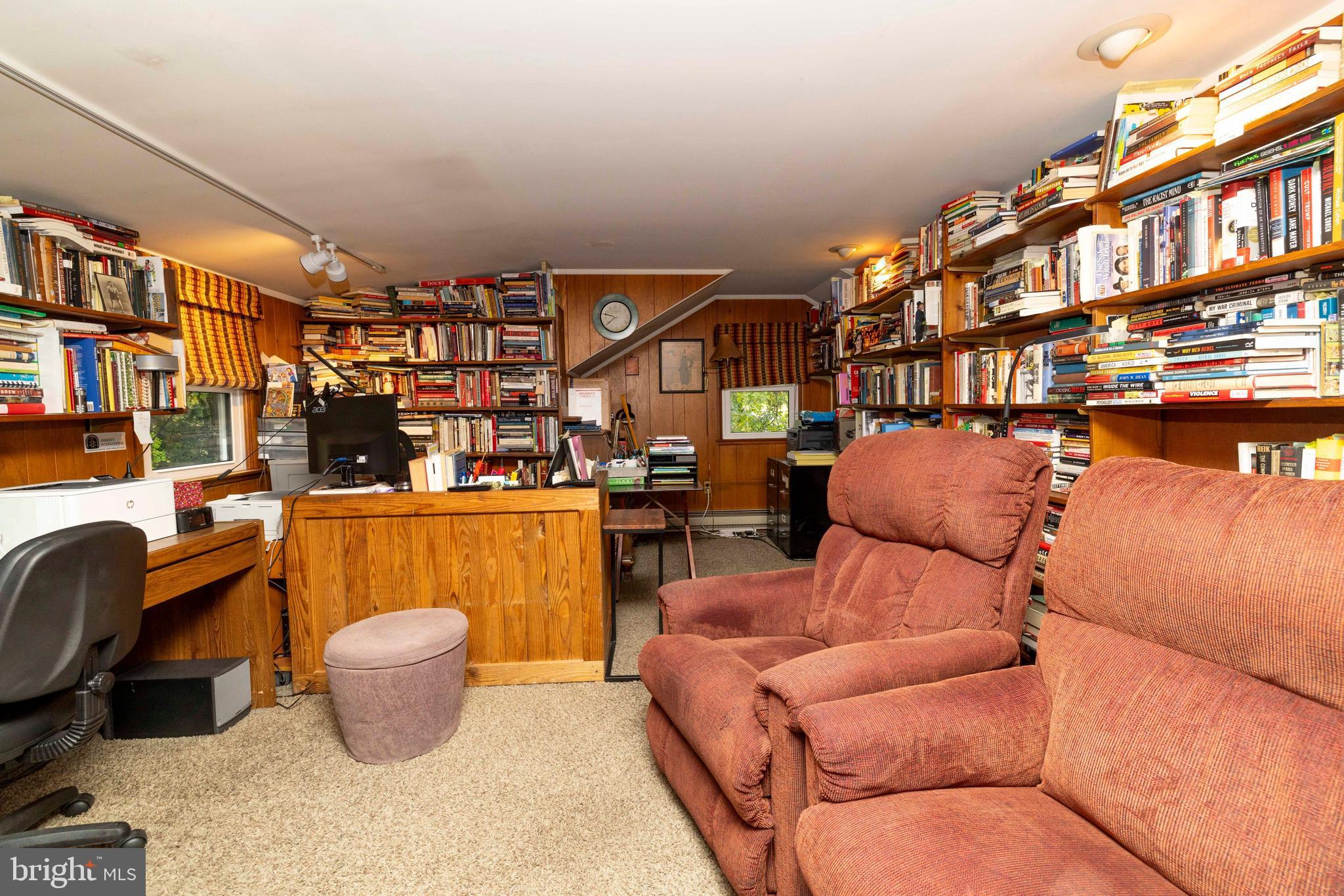 HUNTINGDON VALLEY - Residential