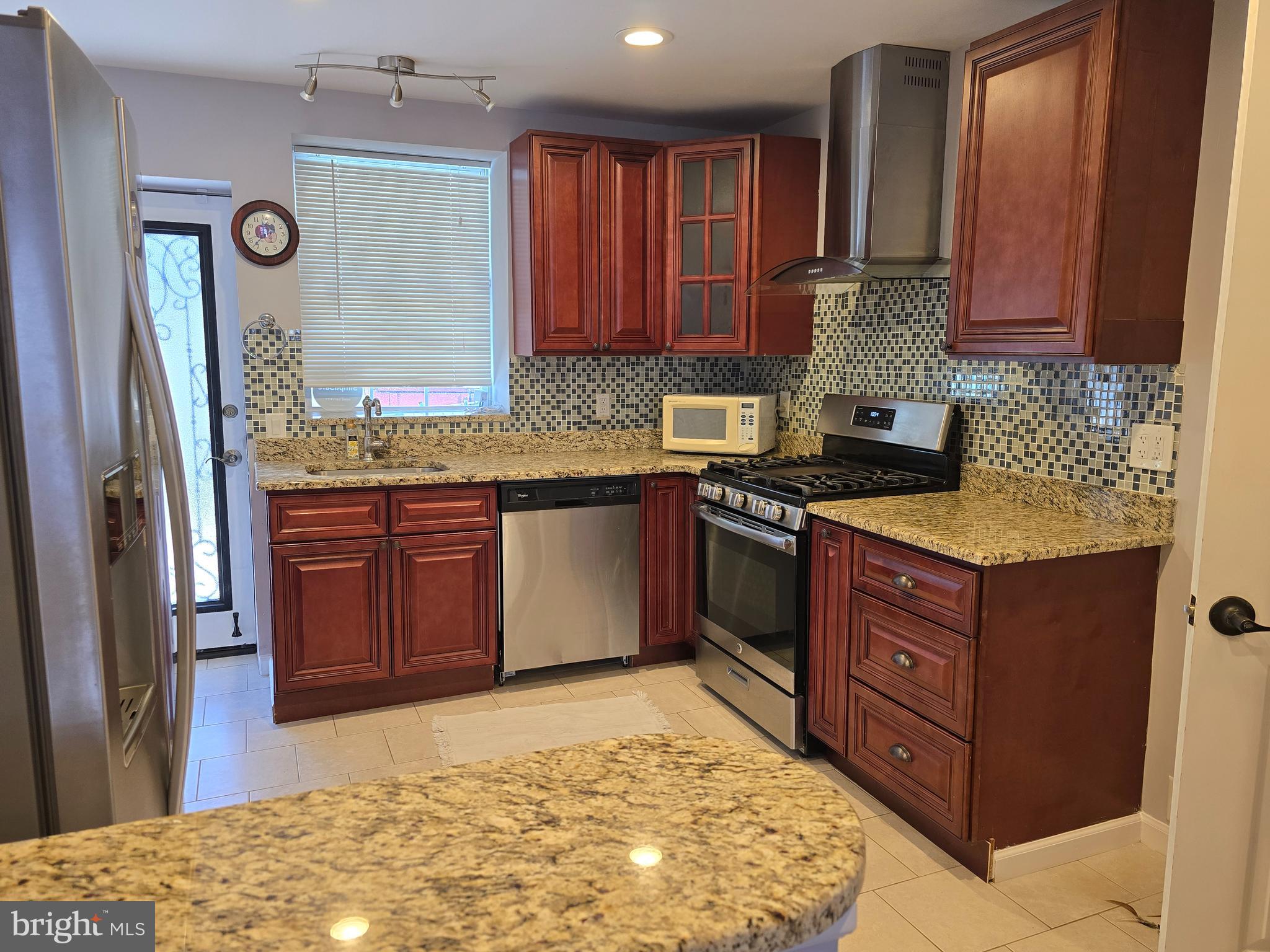 GRAYS FERRY - Residential Lease