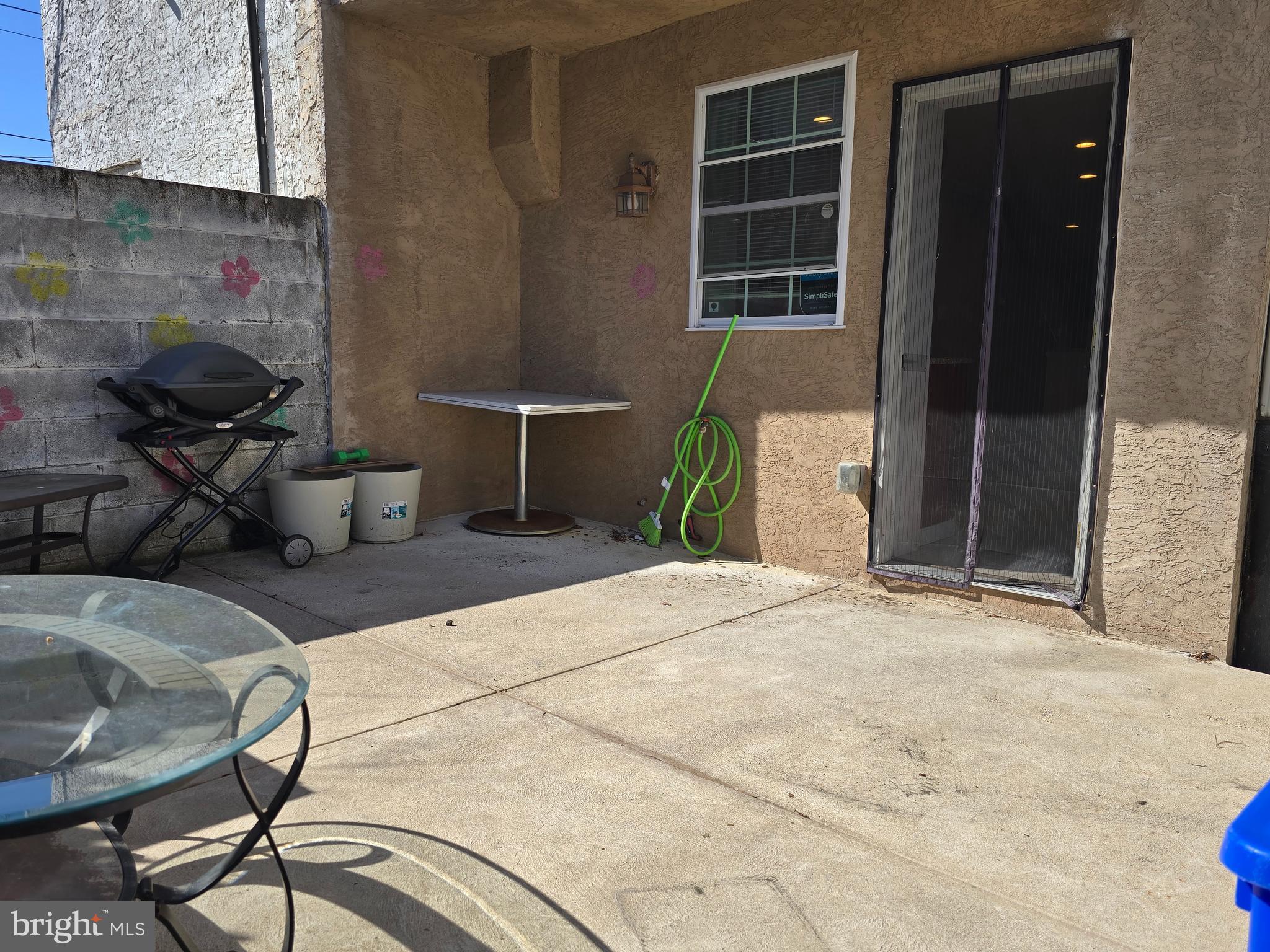 GRAYS FERRY - Residential Lease