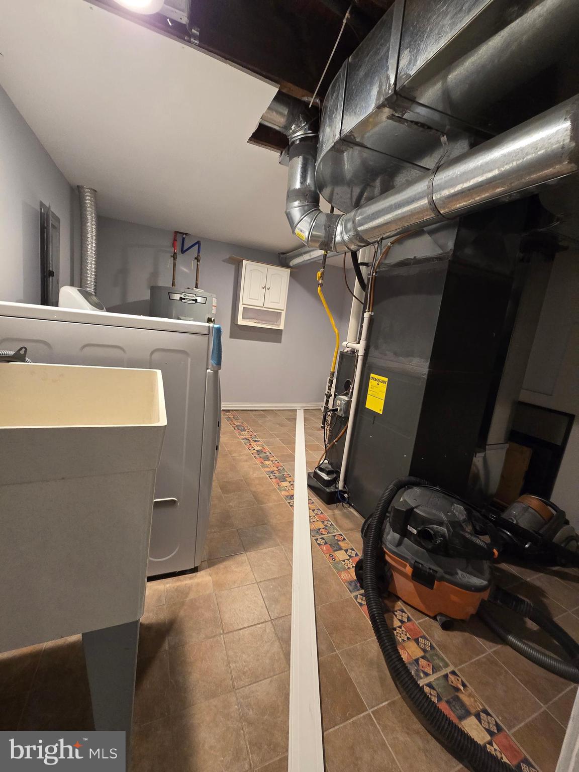 GRAYS FERRY - Residential Lease