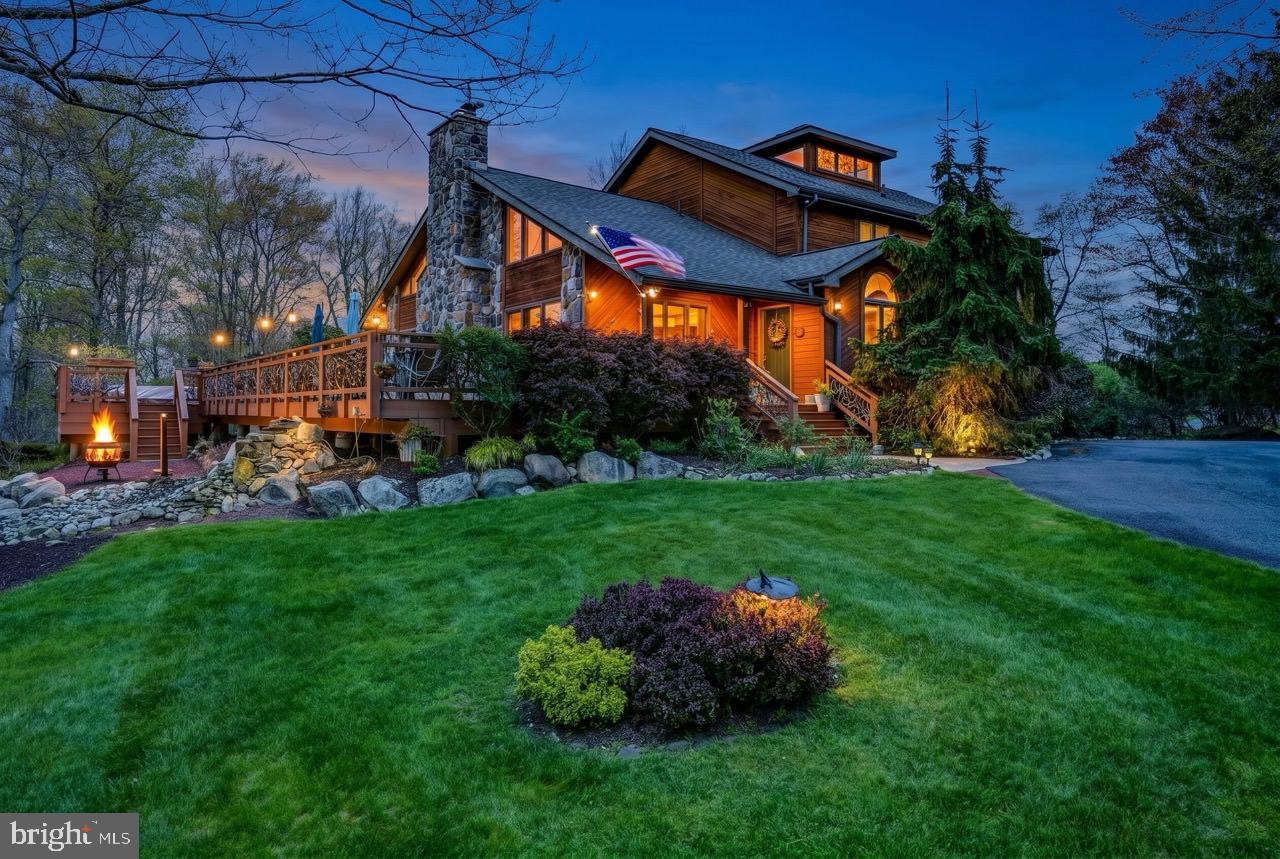 SPLIT ROCK - Residential