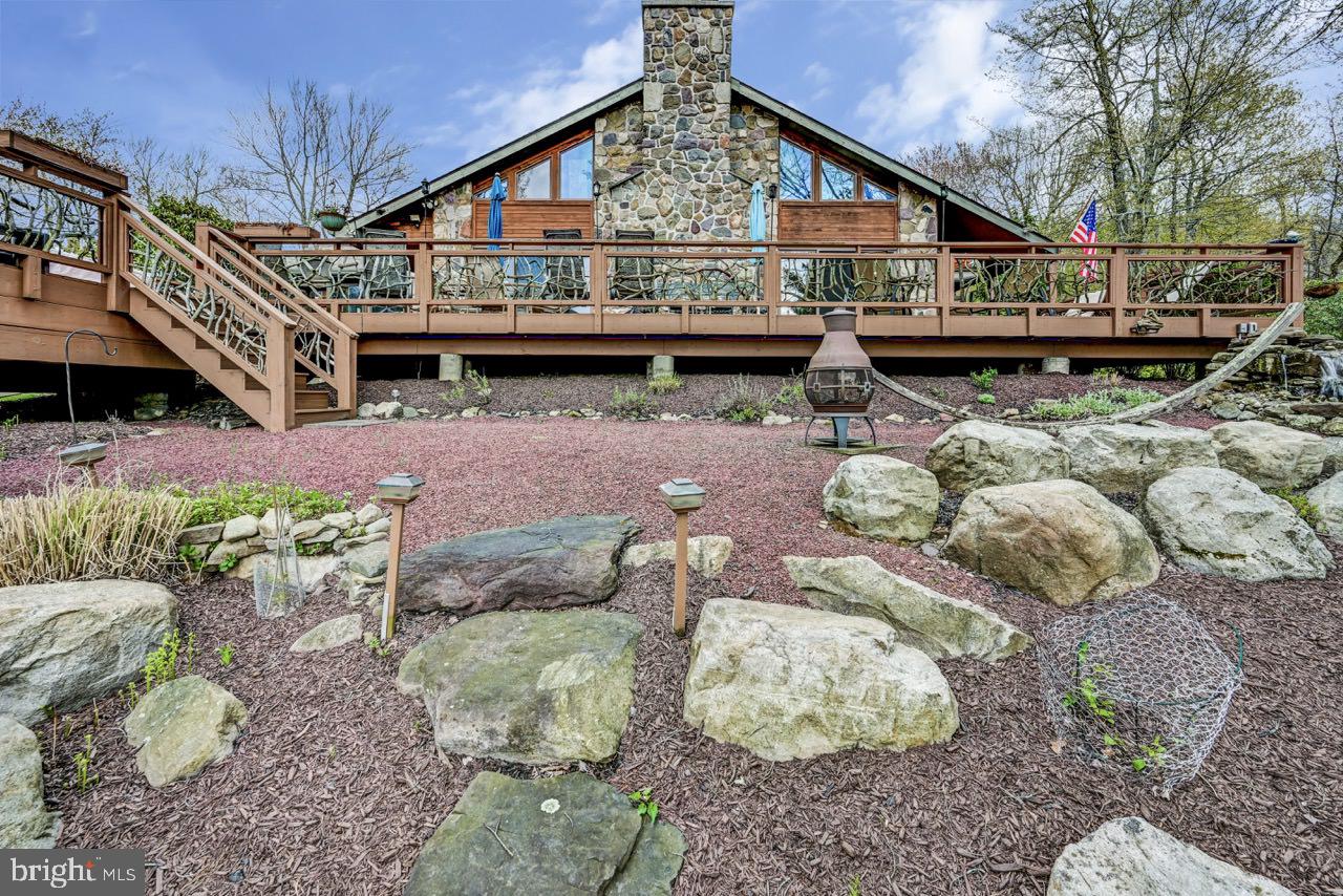 SPLIT ROCK - Residential