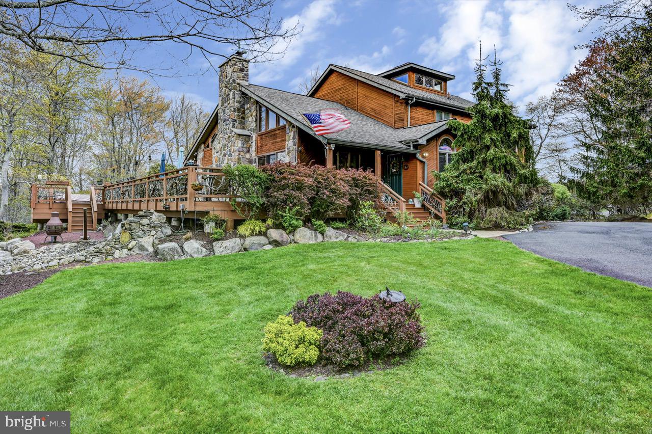 SPLIT ROCK - Residential