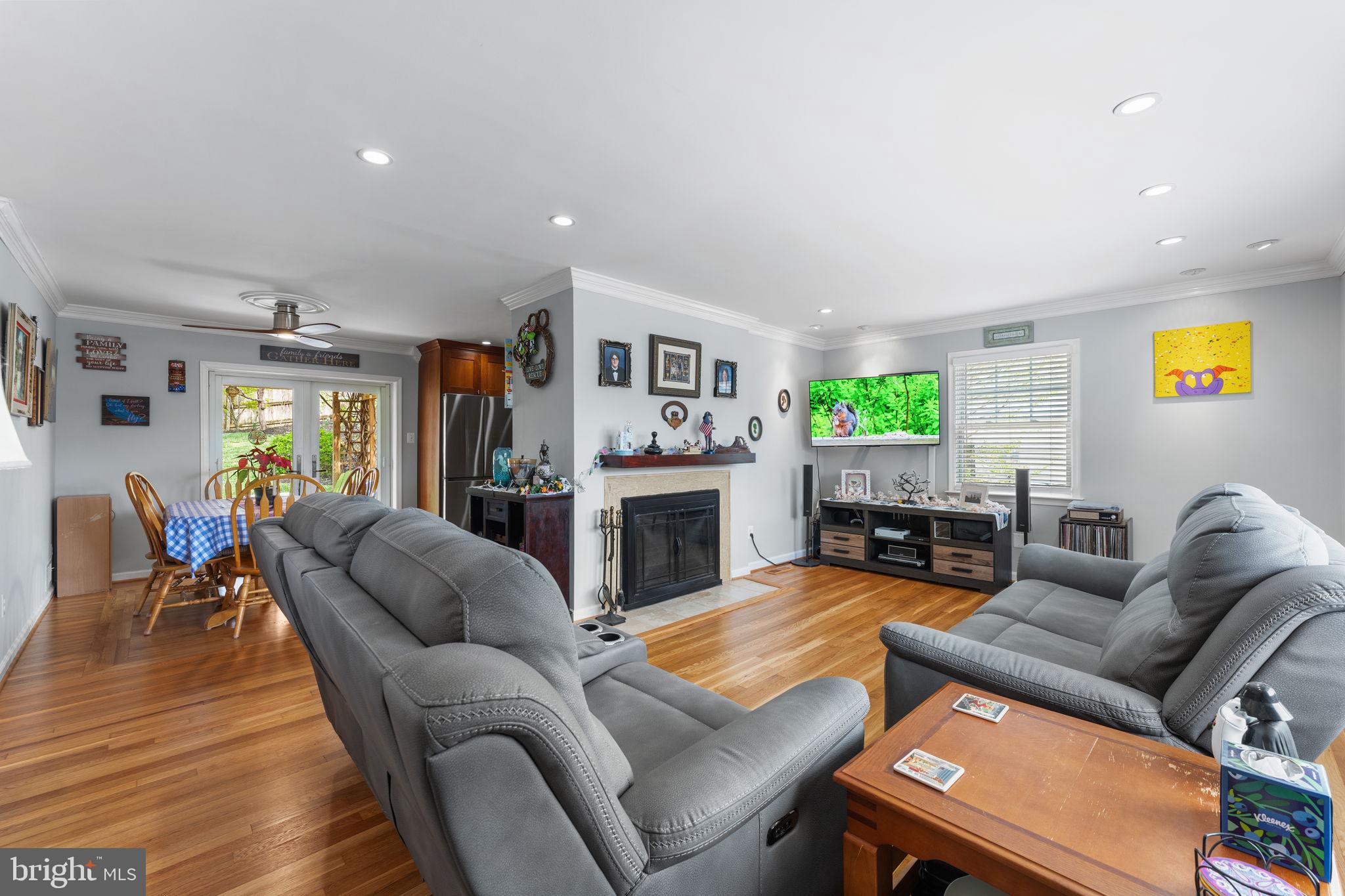 WEST SPRINGFIELD - Residential