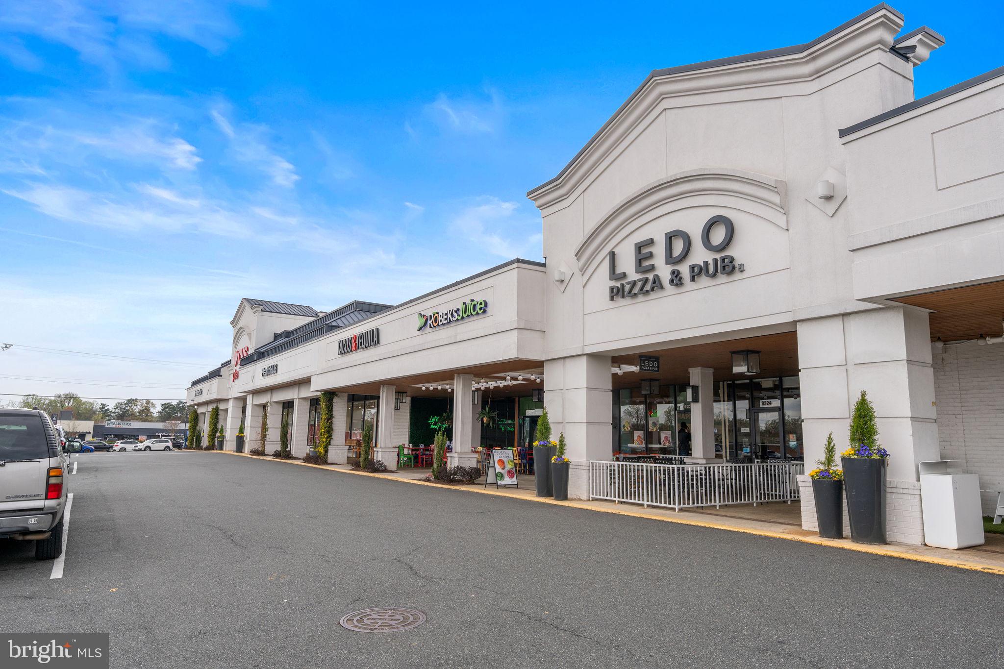 WEST SPRINGFIELD - Residential