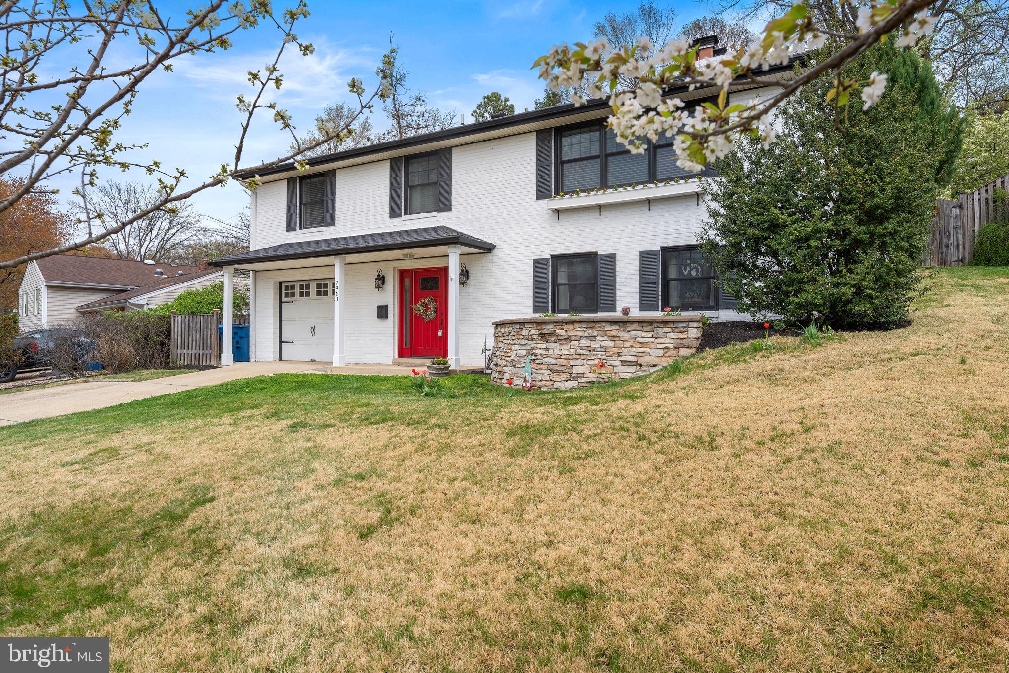 WEST SPRINGFIELD - Residential