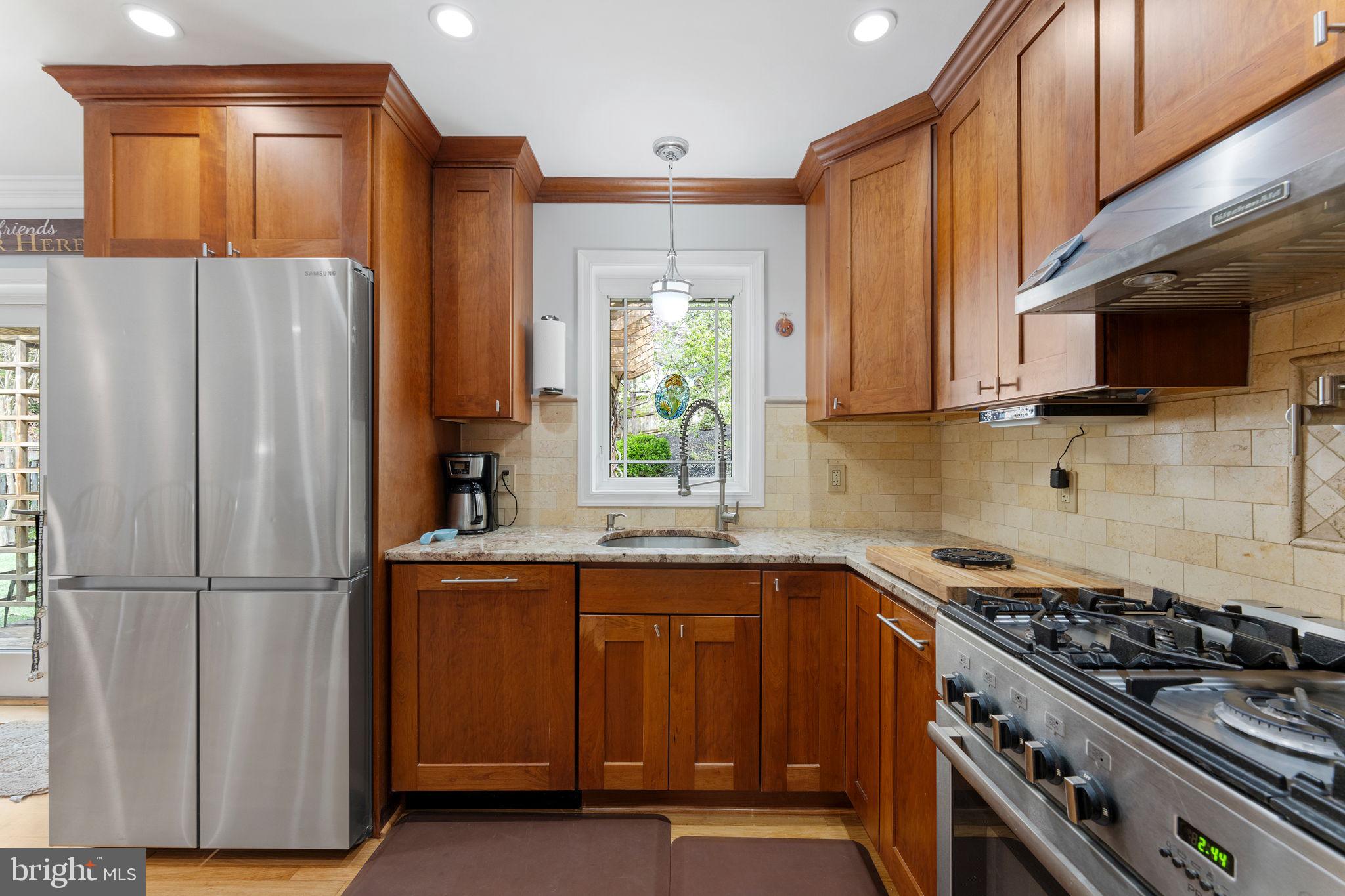 WEST SPRINGFIELD - Residential