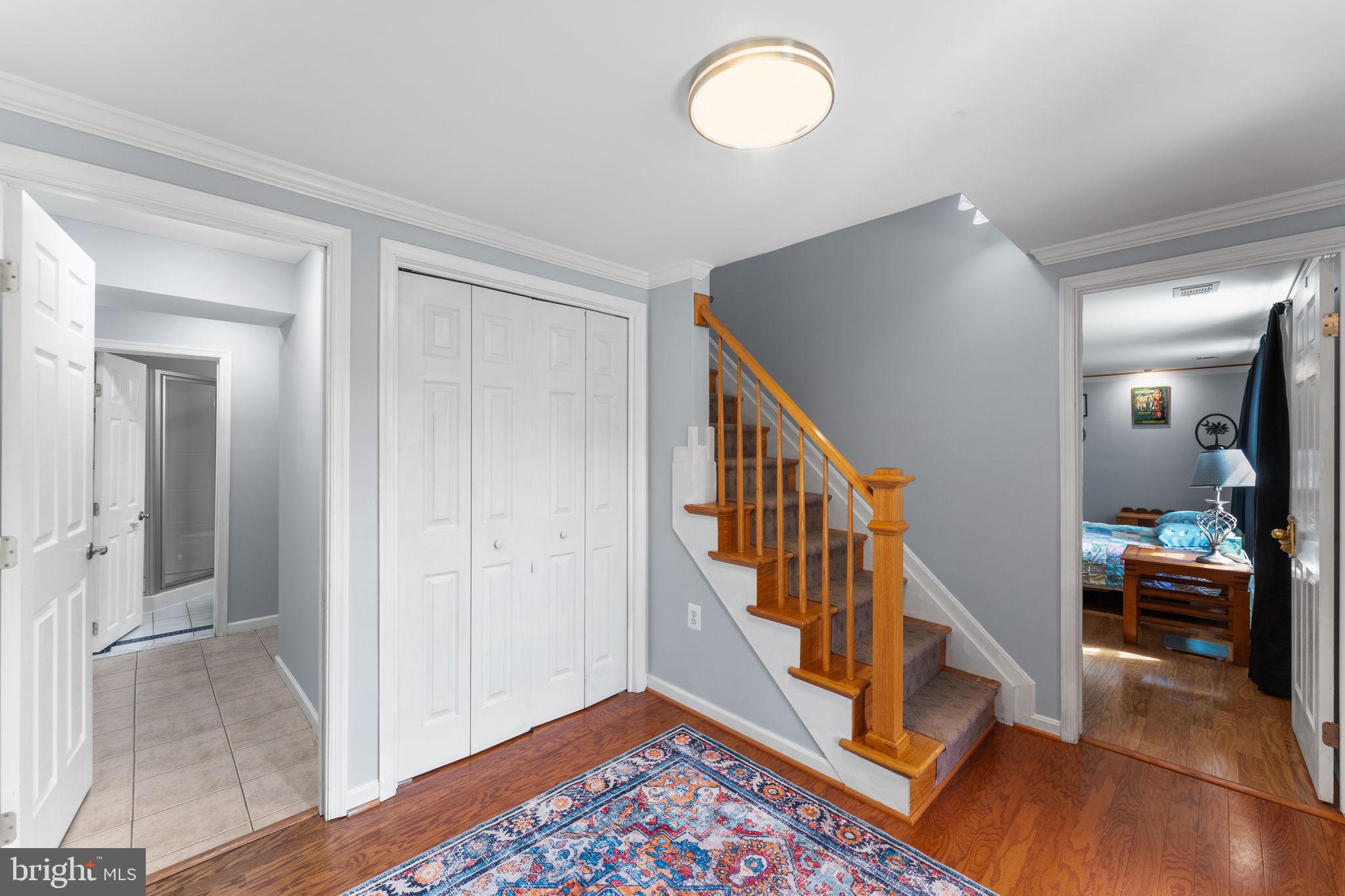 WEST SPRINGFIELD - Residential