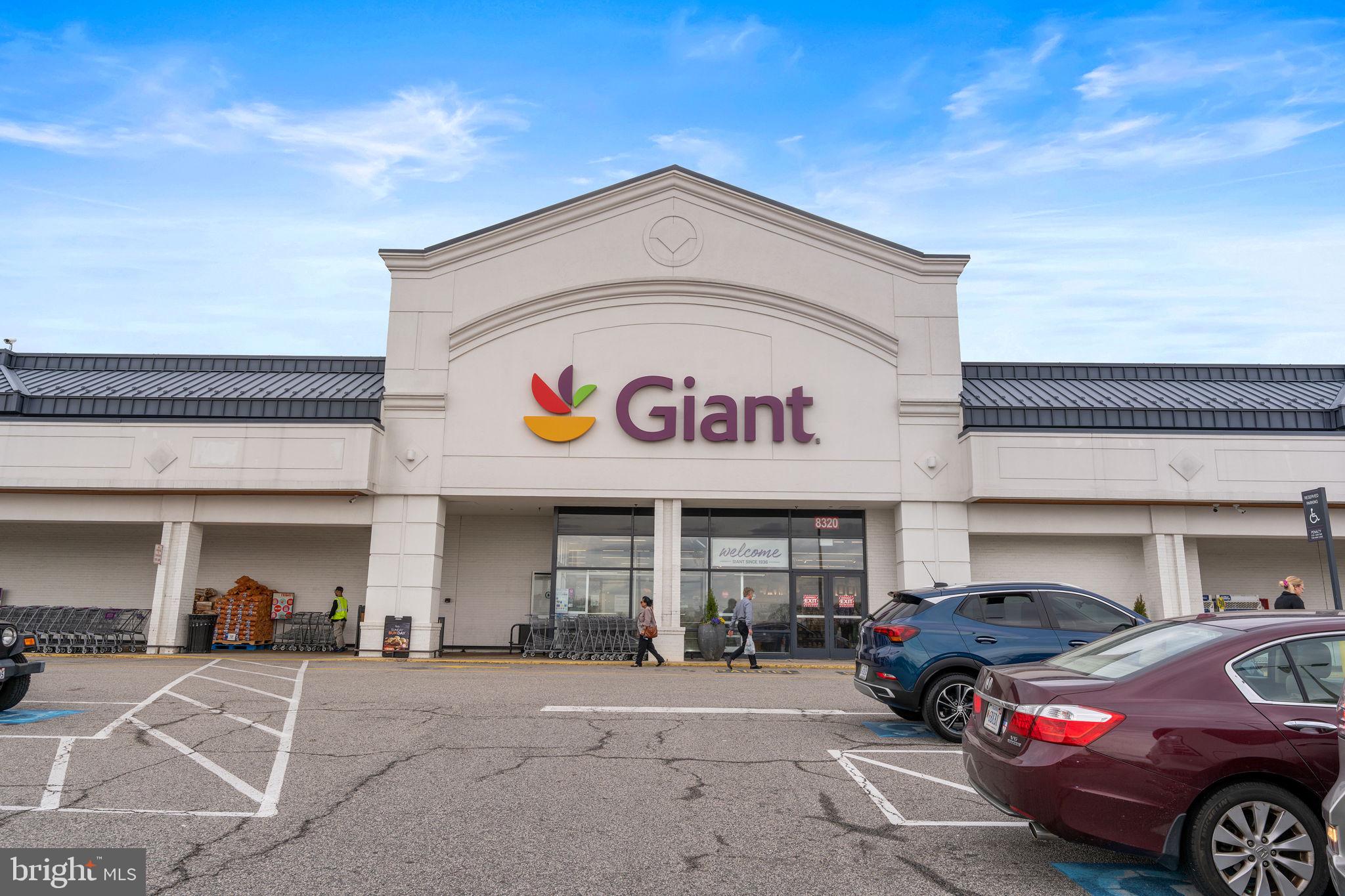 WEST SPRINGFIELD - Residential