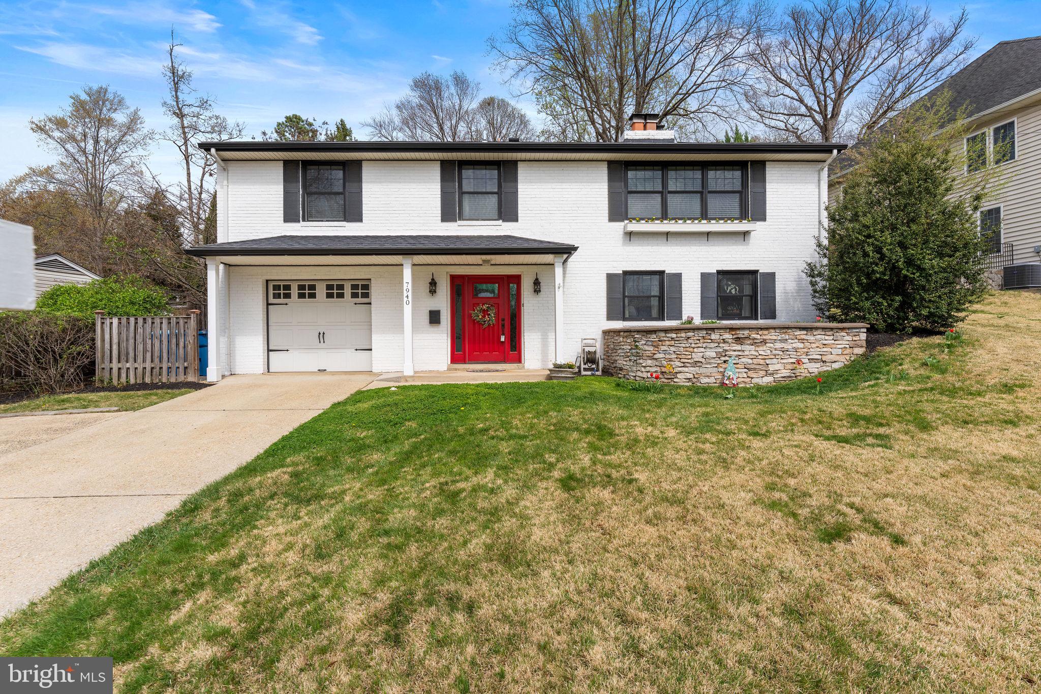 WEST SPRINGFIELD - Residential