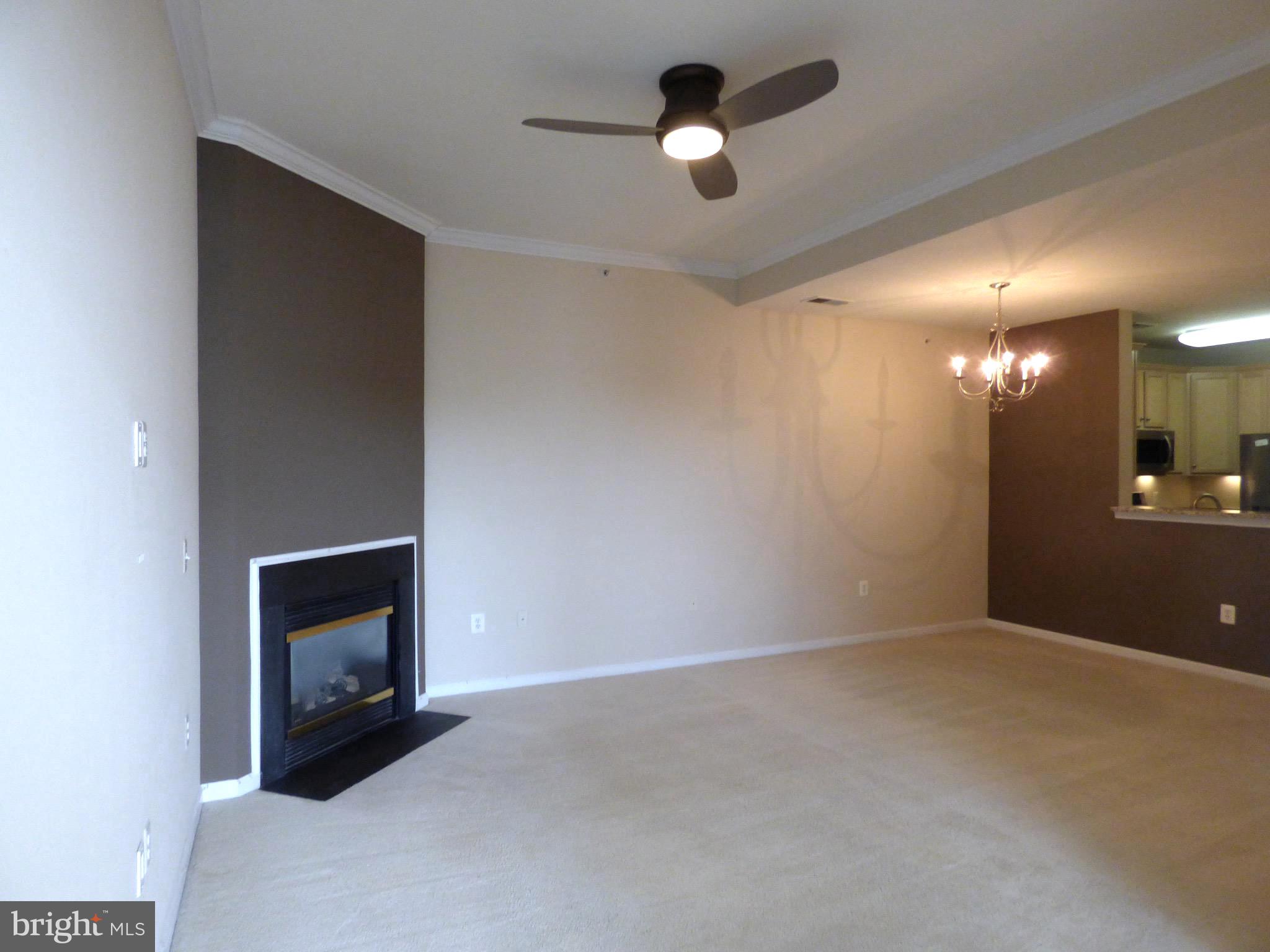 CHANTILLY PARK - Residential