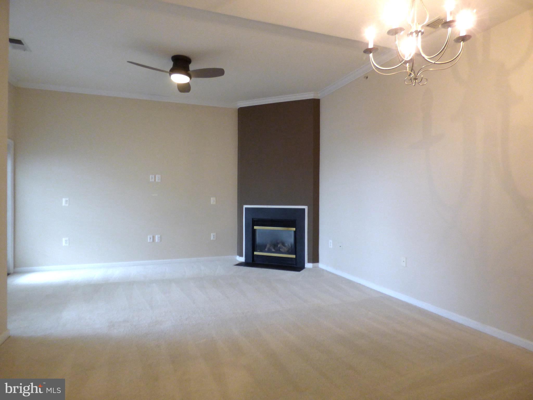 CHANTILLY PARK - Residential