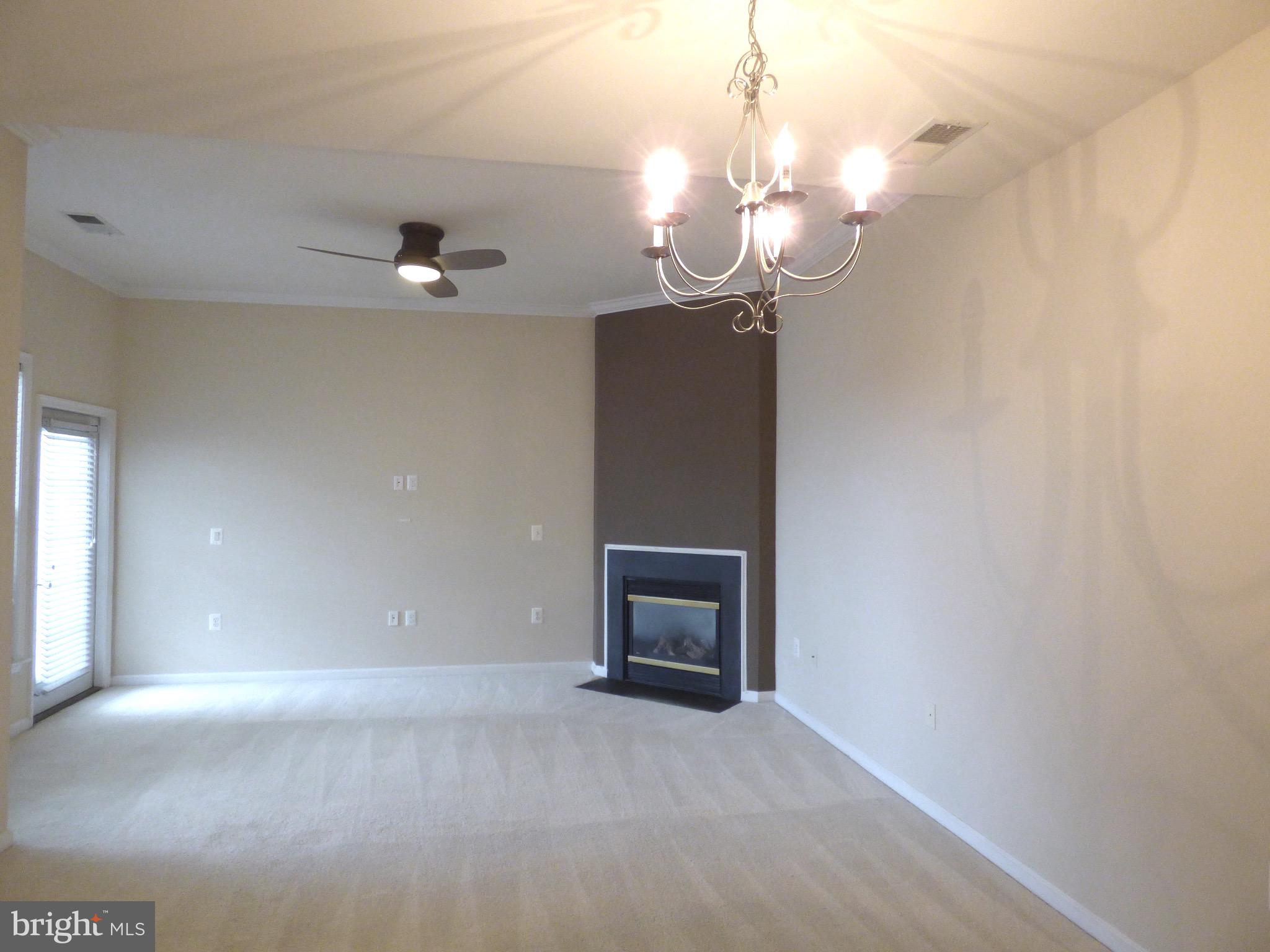 CHANTILLY PARK - Residential