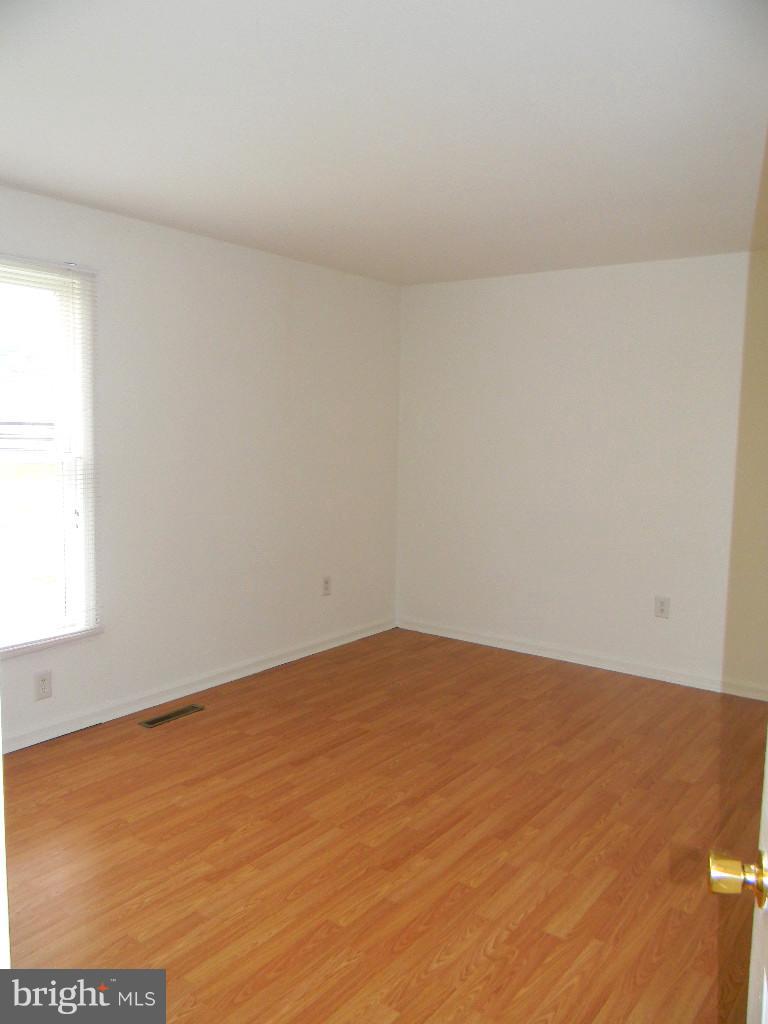 HUNTLEY - Residential Lease