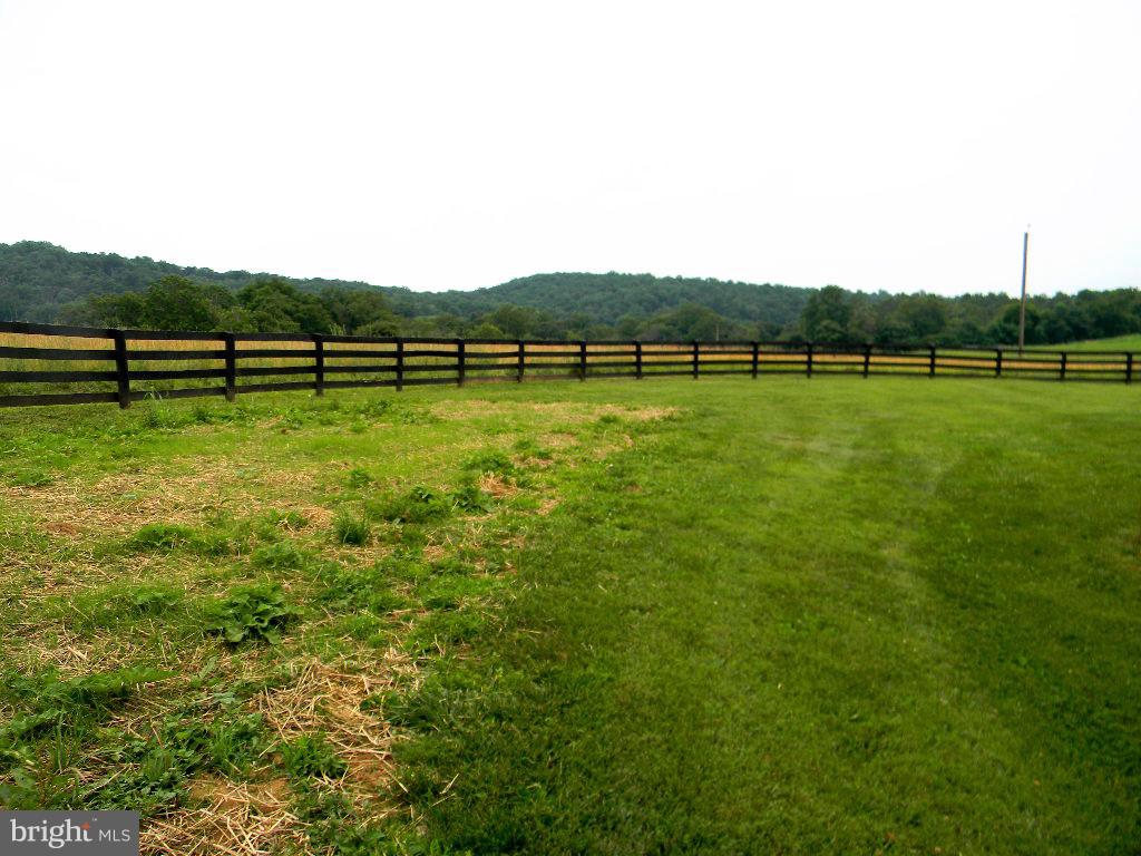 HUNTLEY - Residential Lease