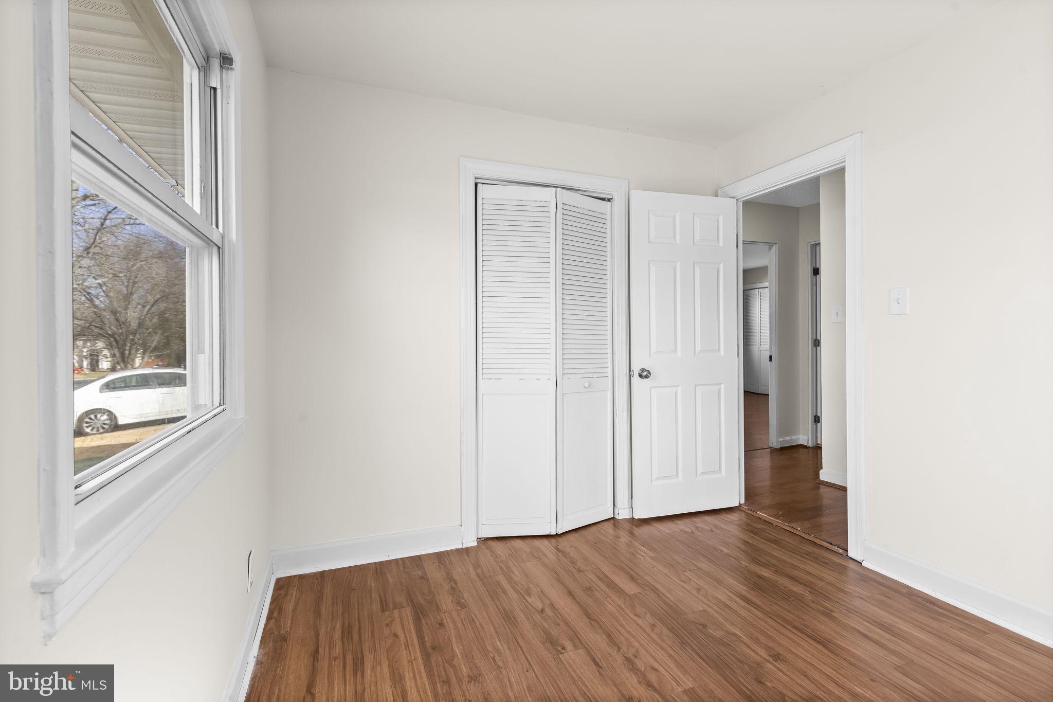 STERLING - Residential