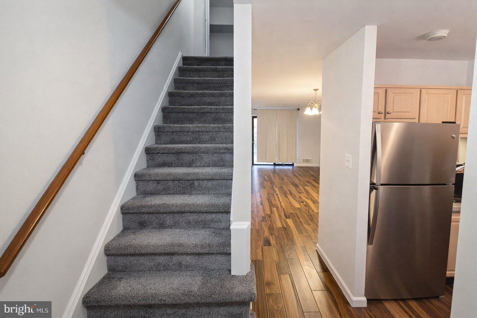 11104 SNUG HAVEN LANE