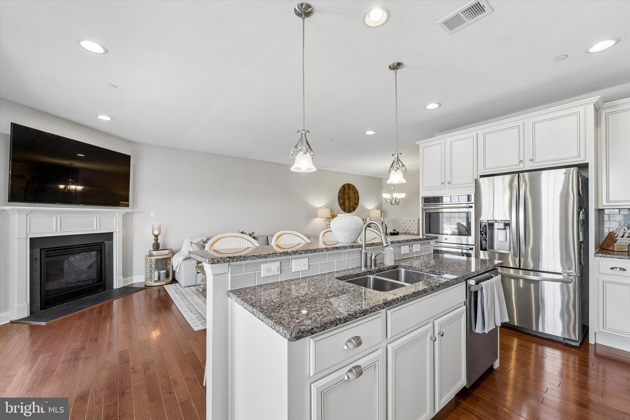 GRANDE AT MUIRWOOD H - Residential