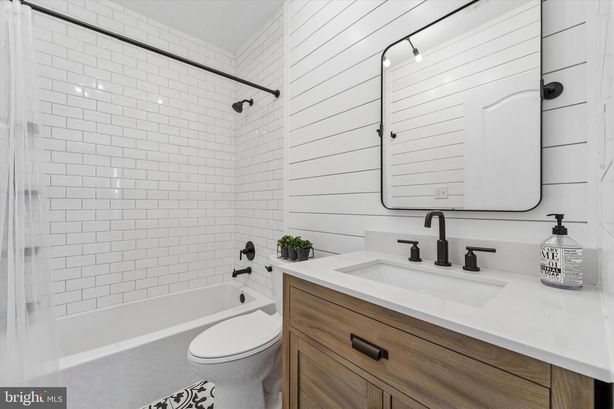 GRANDE AT MUIRWOOD H - Residential