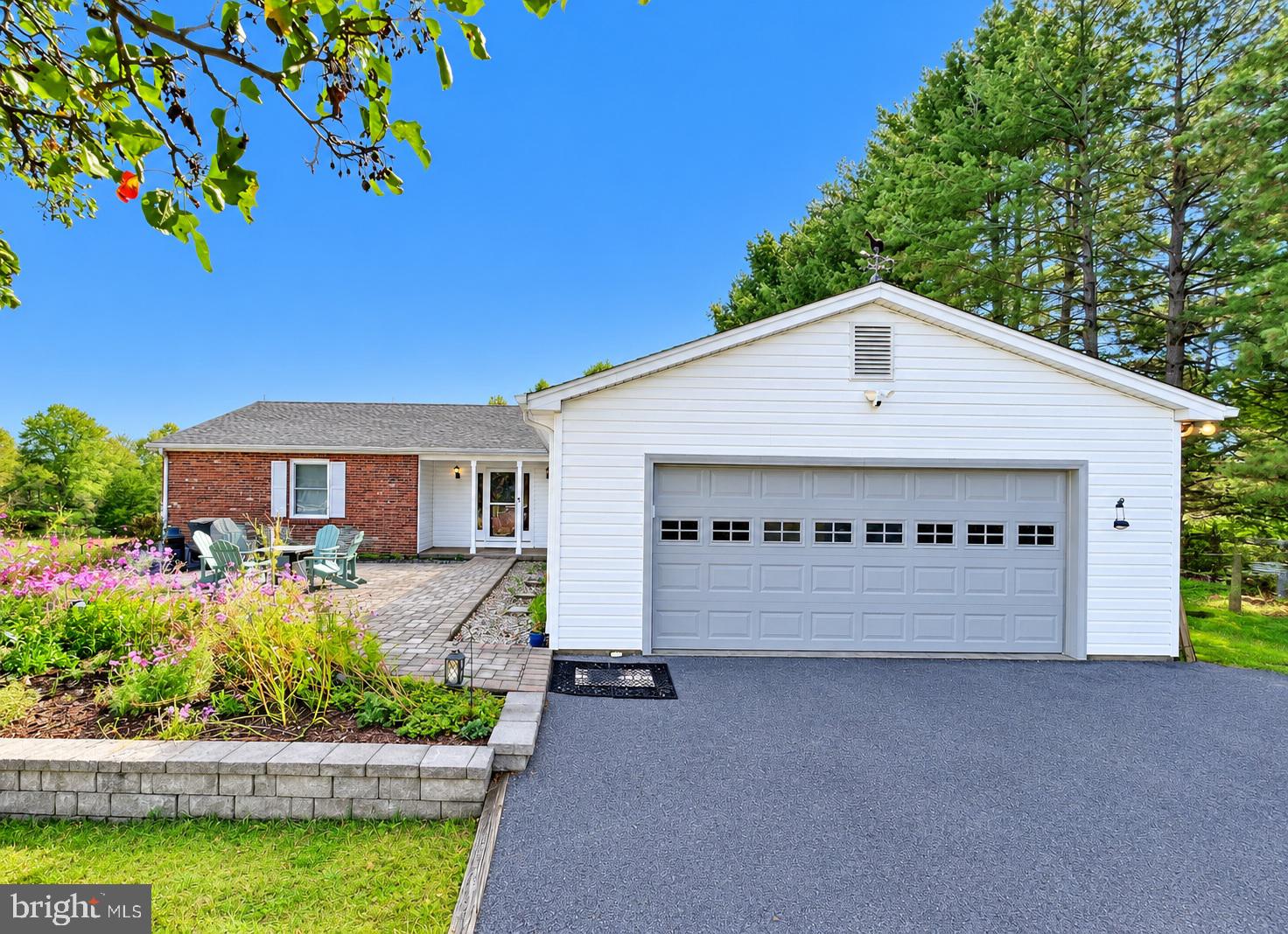 8547 WINDHAVEN LANE