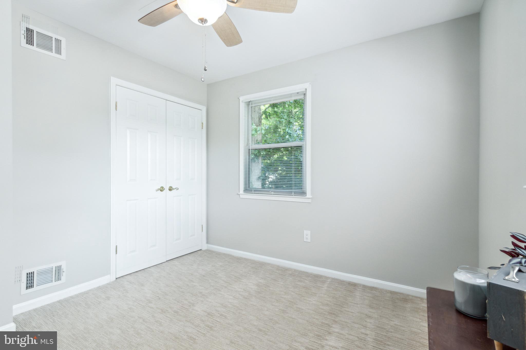 ORANGE HUNT ESTATES WEST - Residential