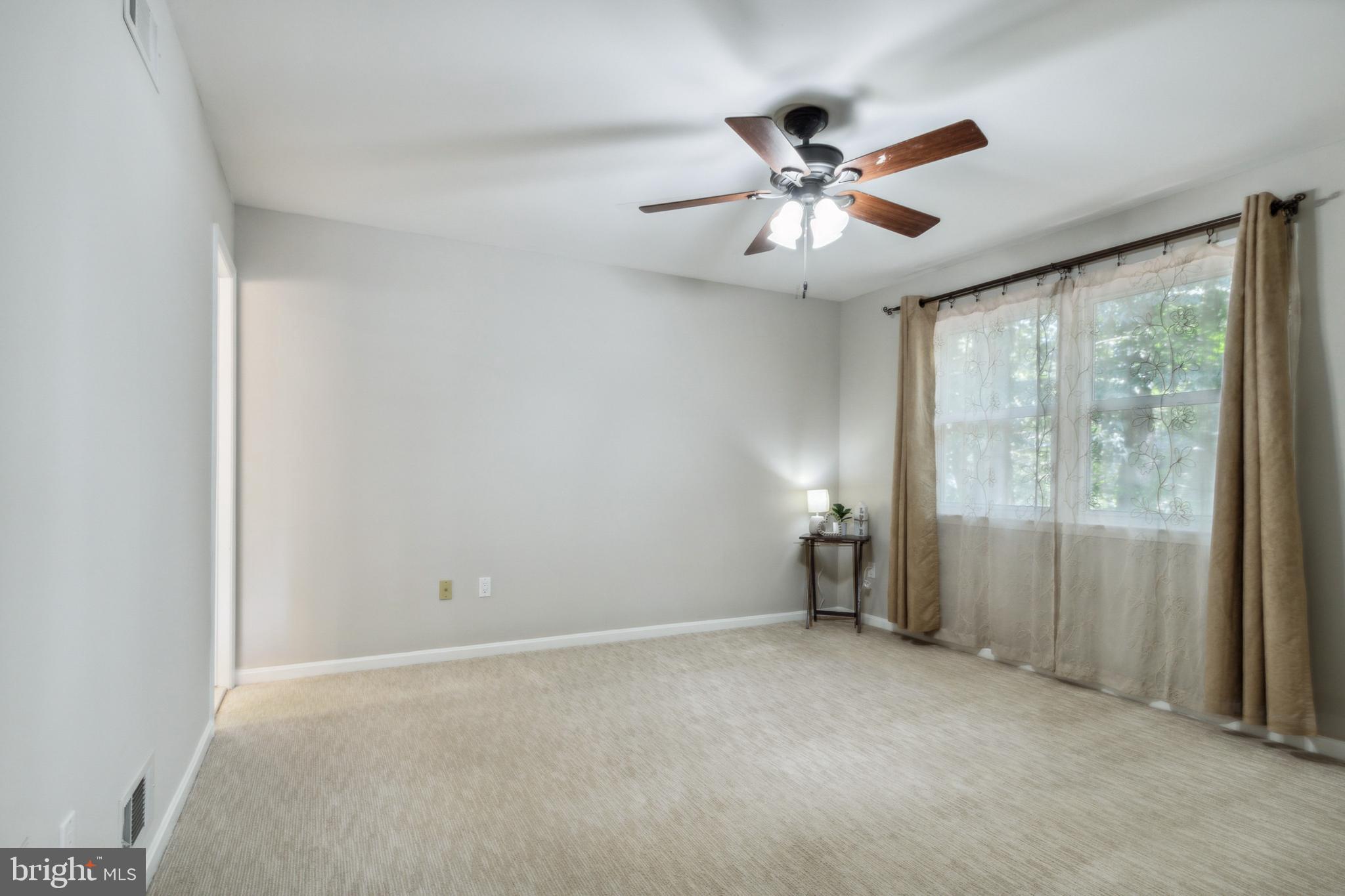 ORANGE HUNT ESTATES WEST - Residential