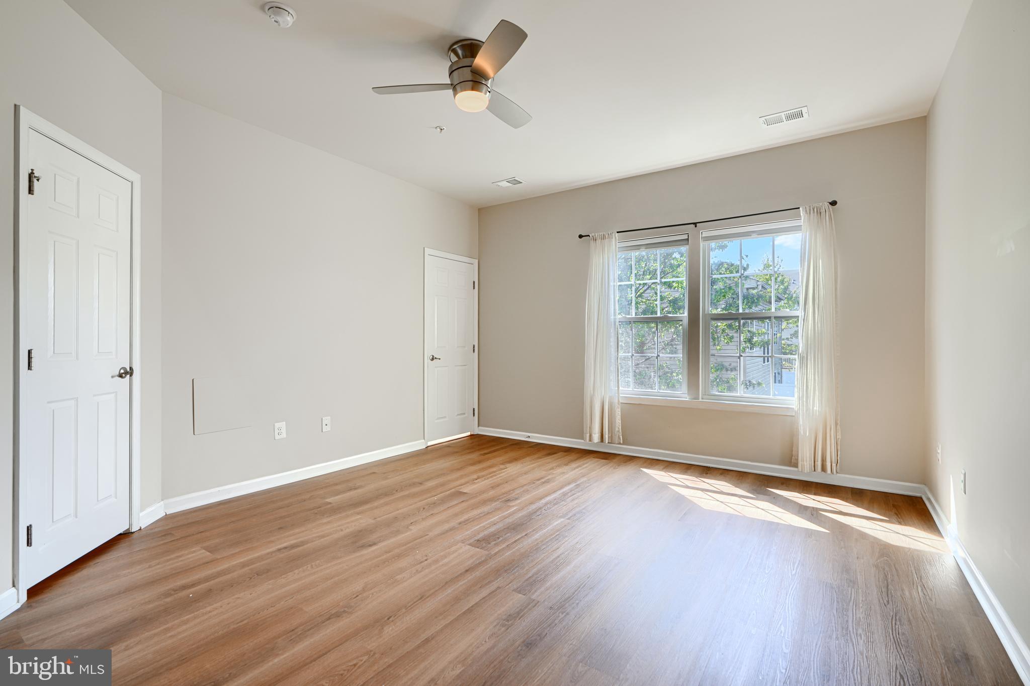 HOWARD SQUARE - Residential Lease