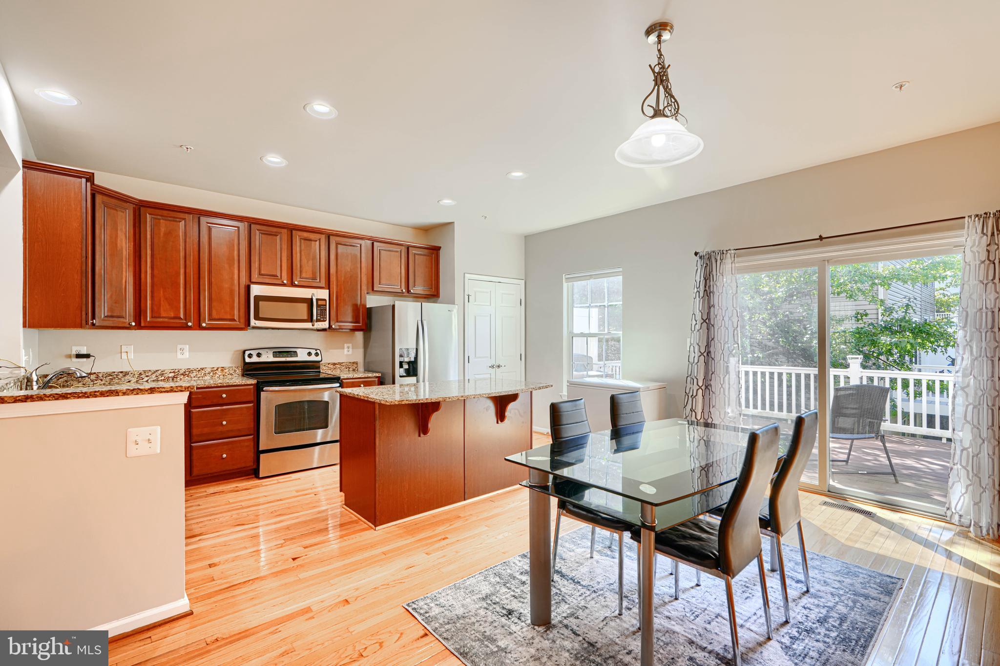 HOWARD SQUARE - Residential Lease