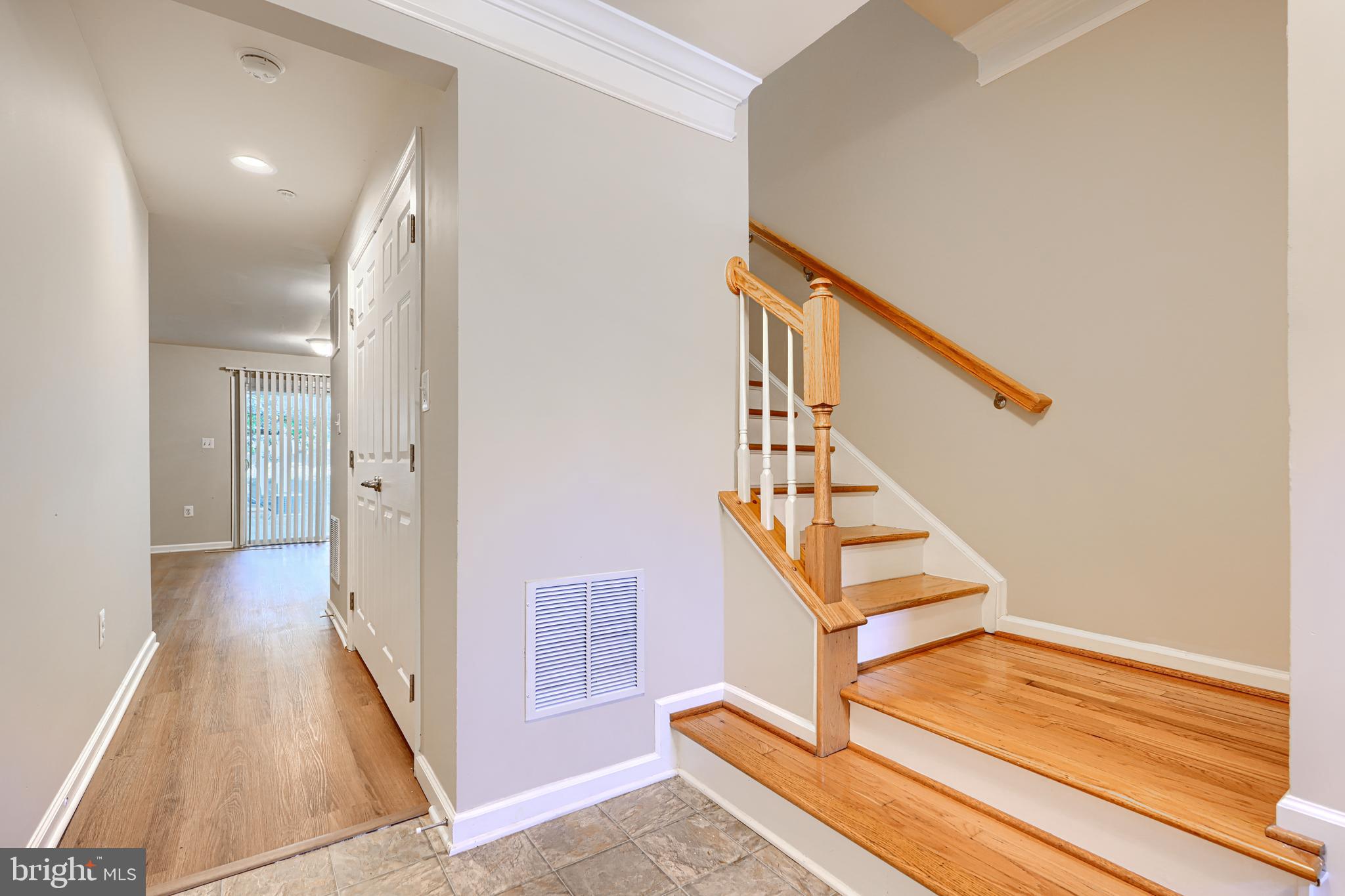 HOWARD SQUARE - Residential Lease