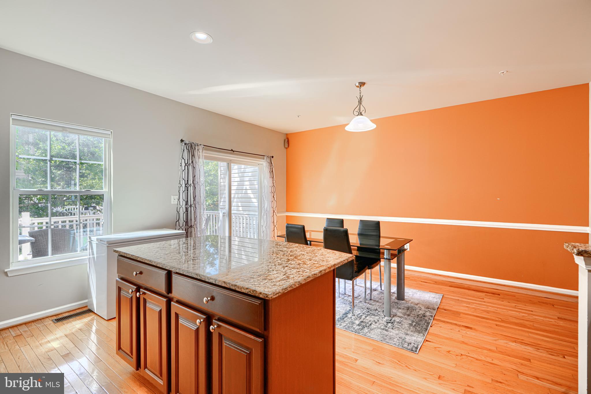 HOWARD SQUARE - Residential Lease