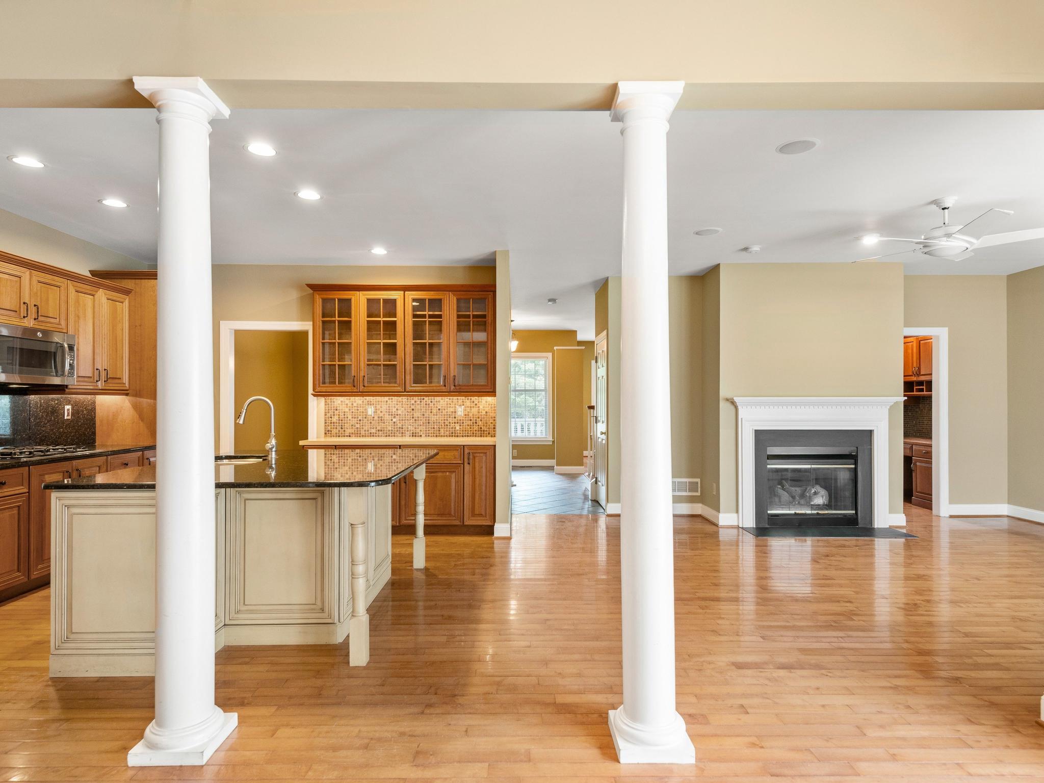 WEATHERSTONE - Residential