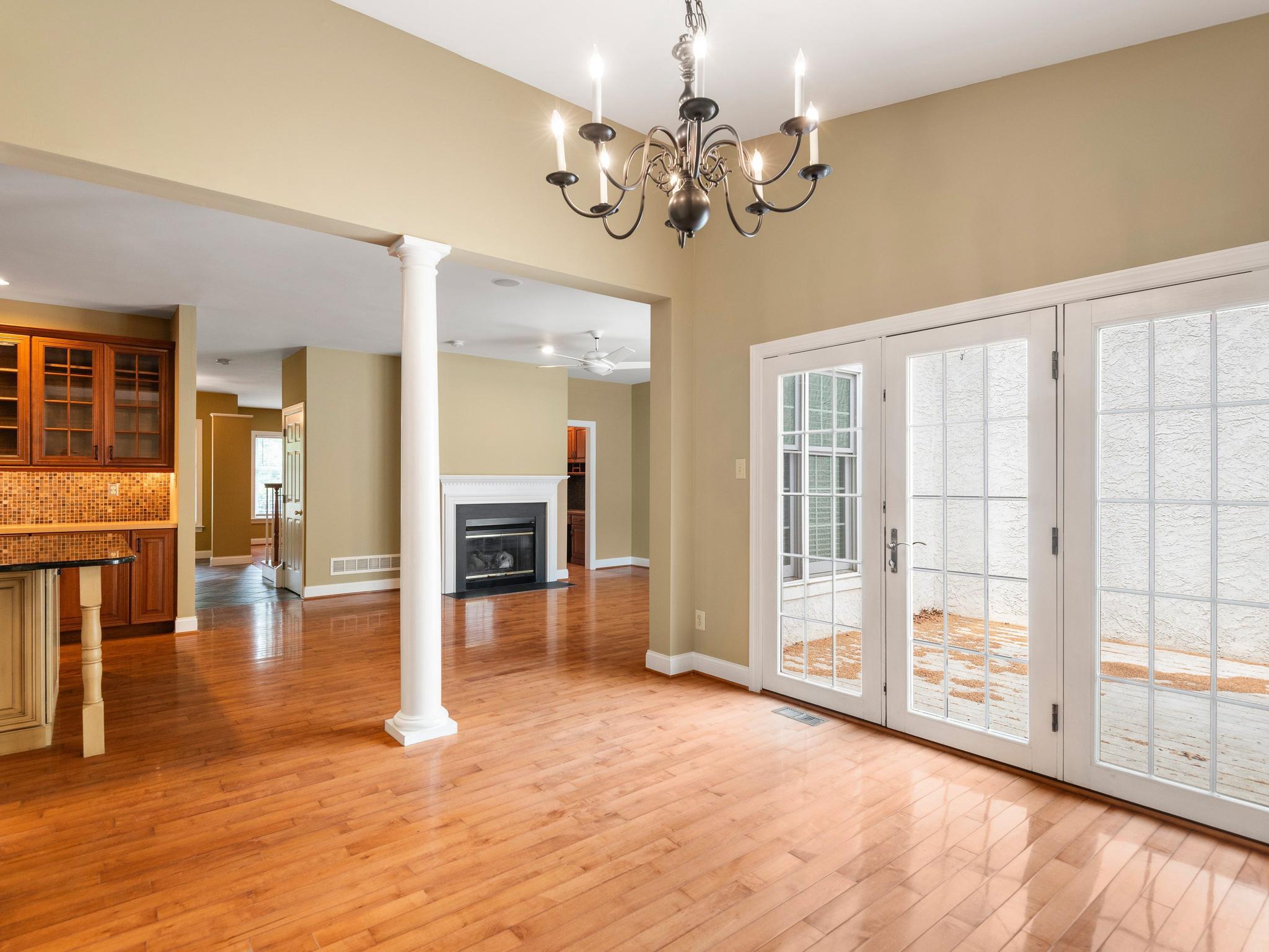 WEATHERSTONE - Residential