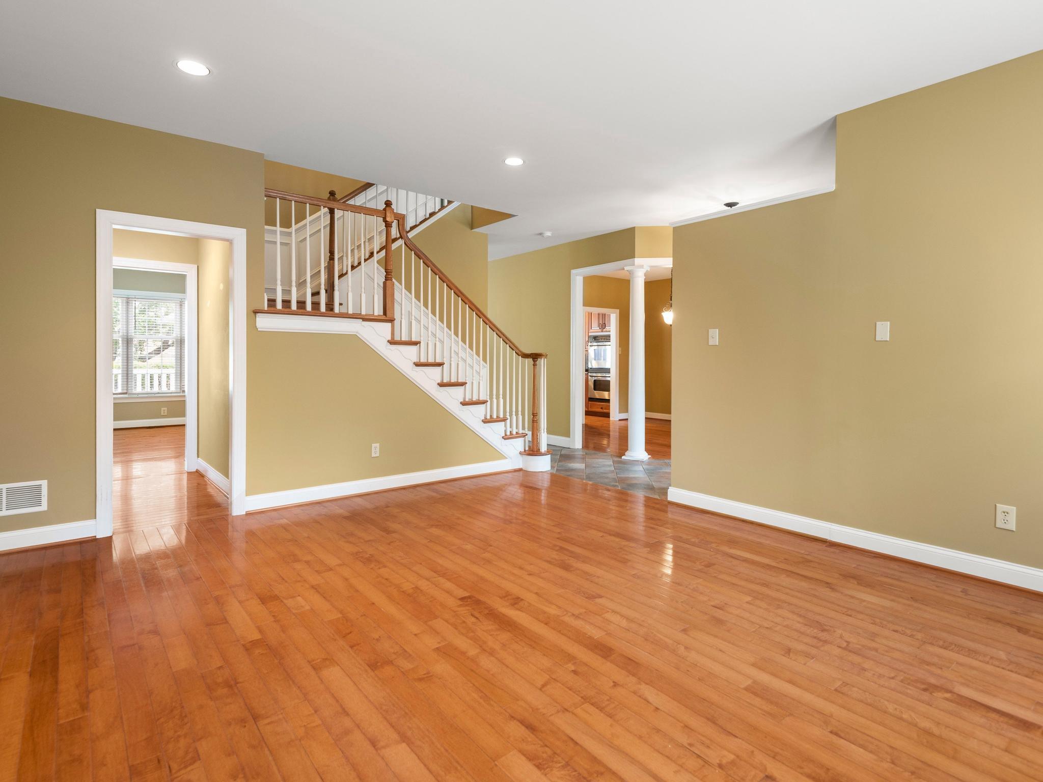 WEATHERSTONE - Residential
