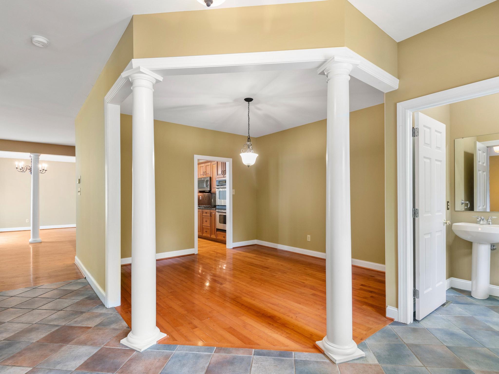 WEATHERSTONE - Residential