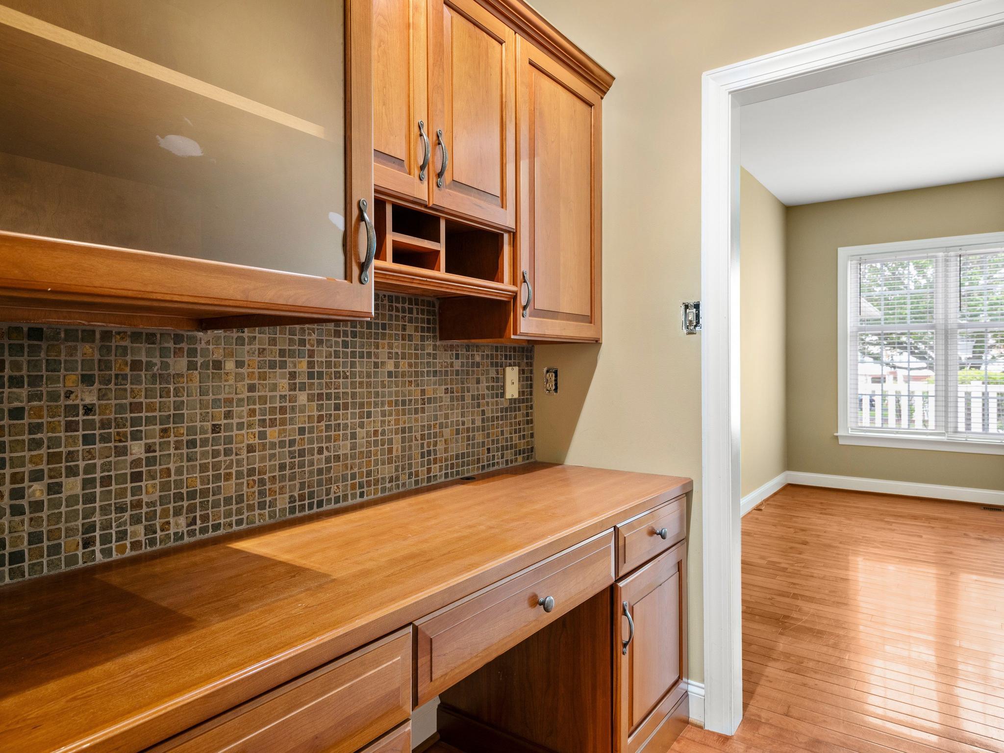 WEATHERSTONE - Residential