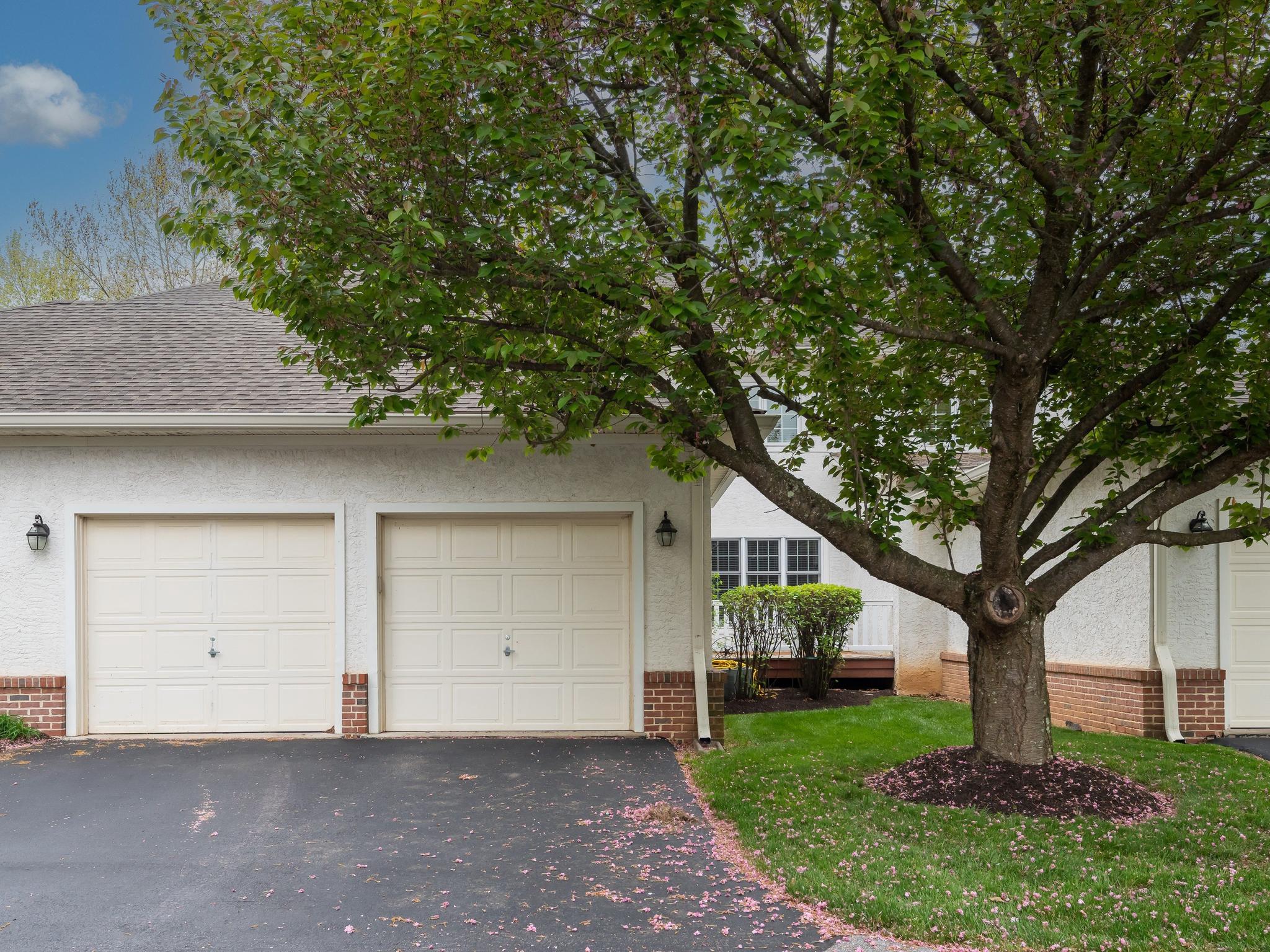WEATHERSTONE - Residential