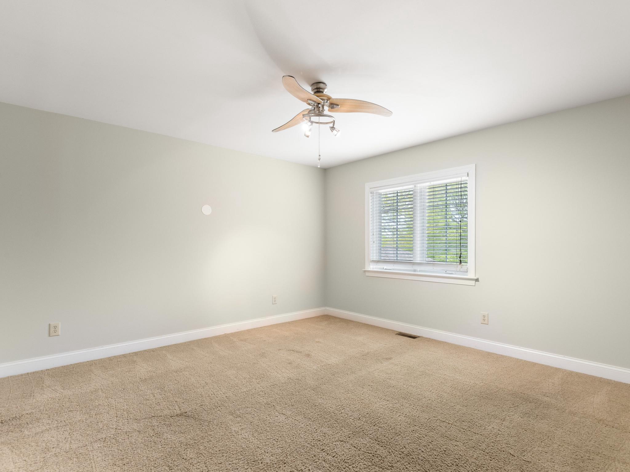 WEATHERSTONE - Residential