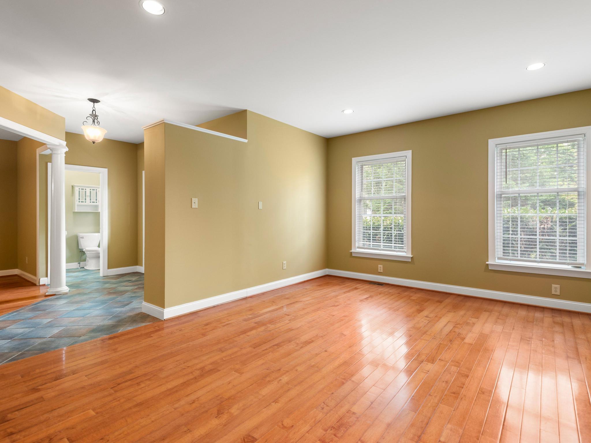 WEATHERSTONE - Residential