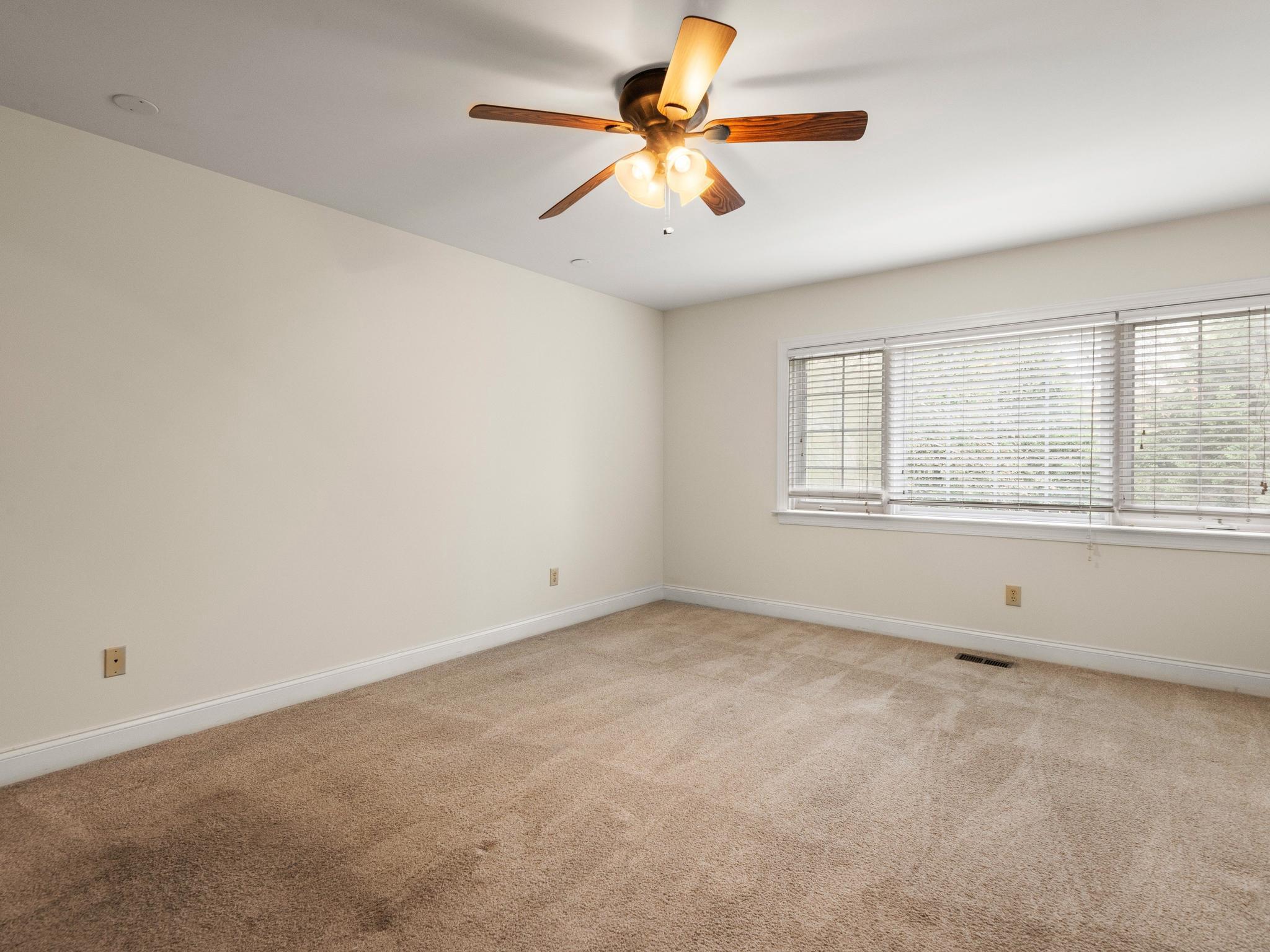 WEATHERSTONE - Residential