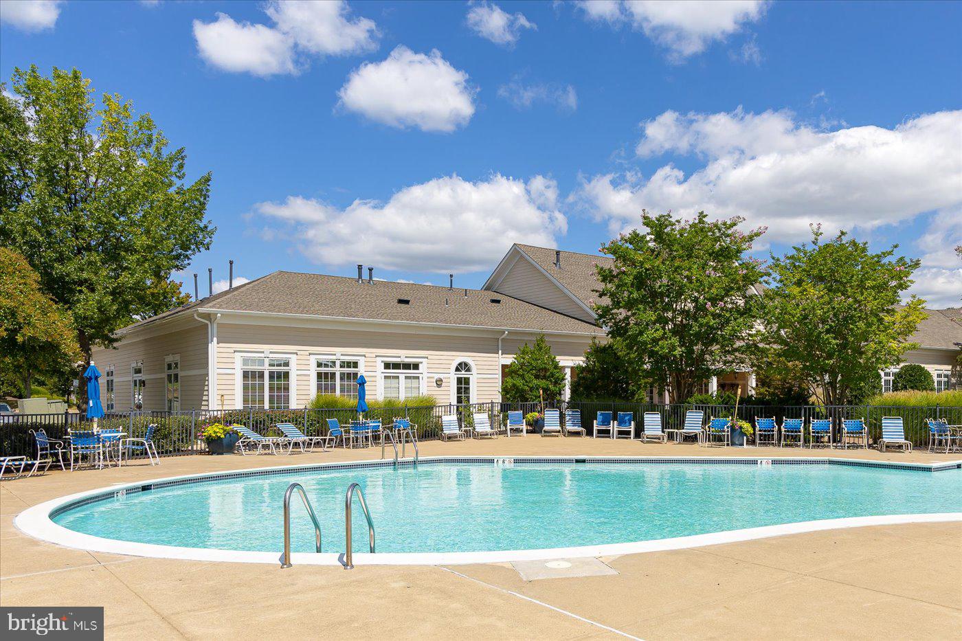 FALLS RUN - Residential