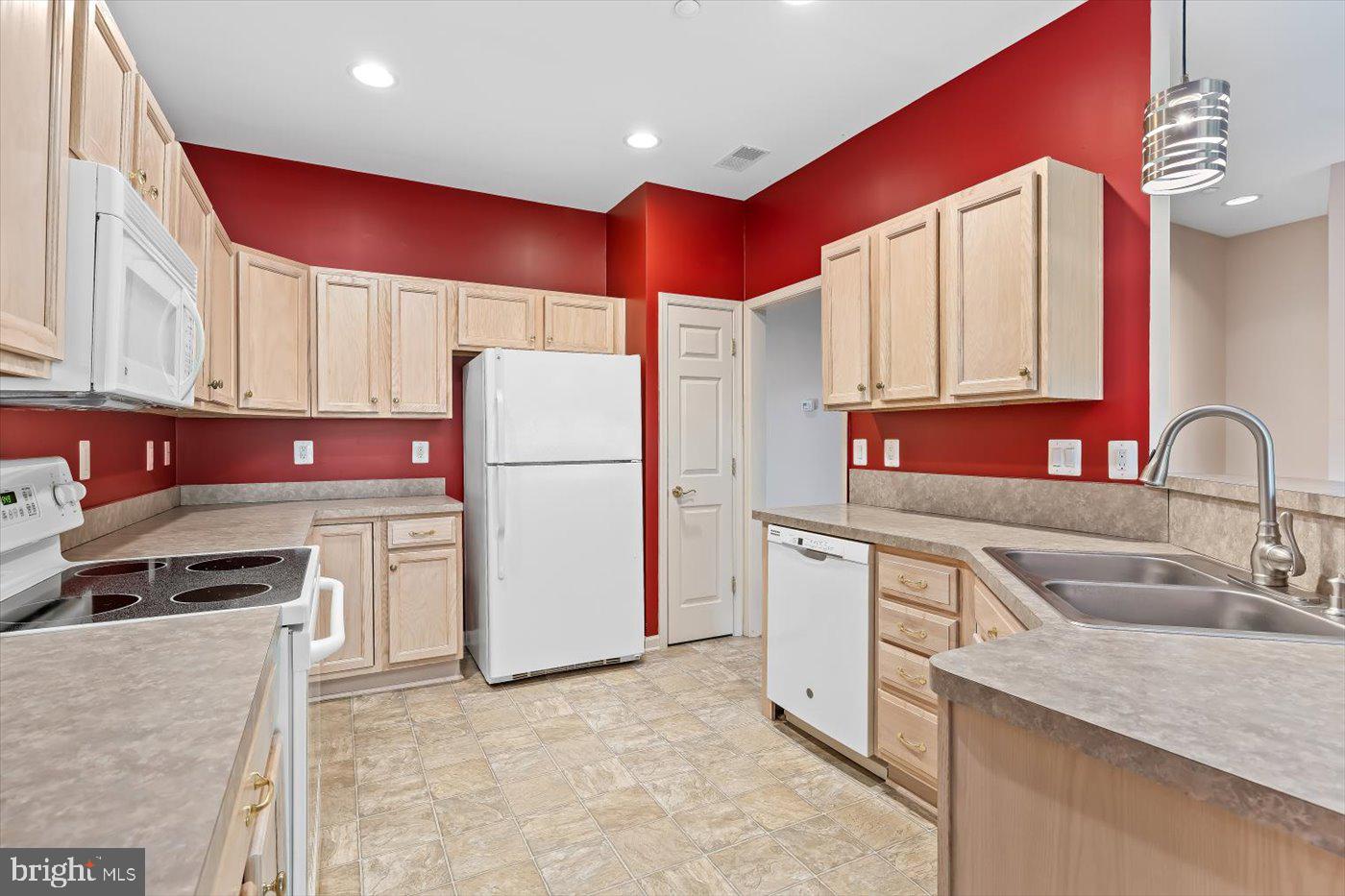 FALLS RUN - Residential