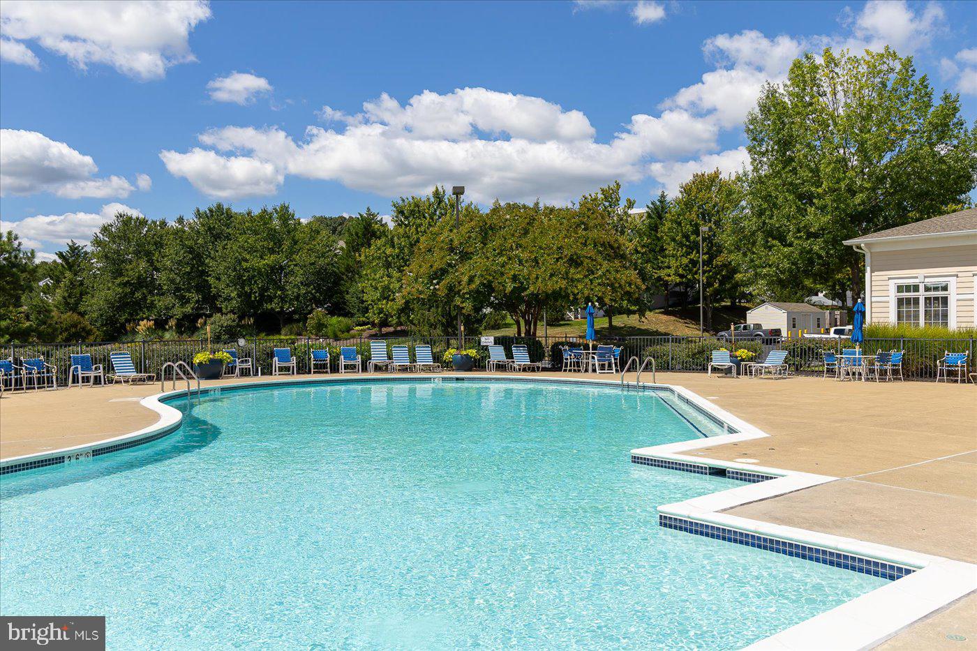 FALLS RUN - Residential