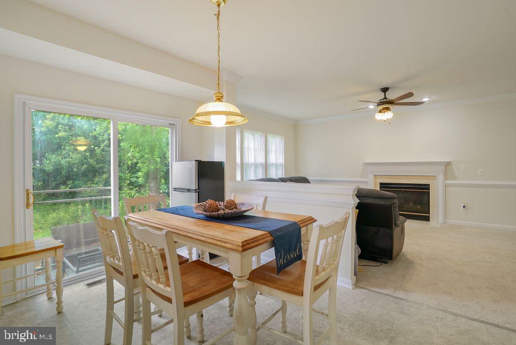 BROAD RUN OAKS - Residential
