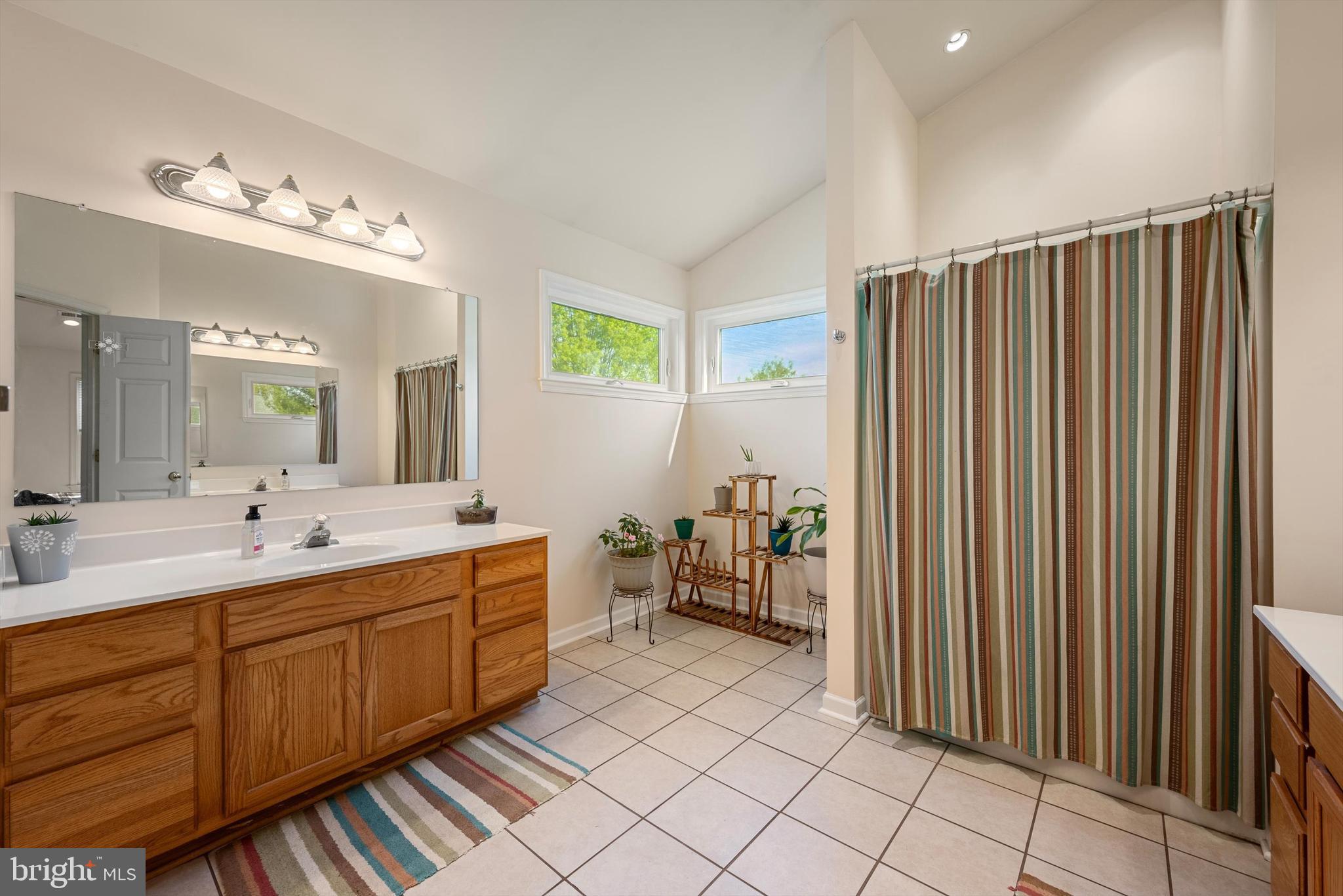 OLDE GOLD CUP SEC 2A - Residential