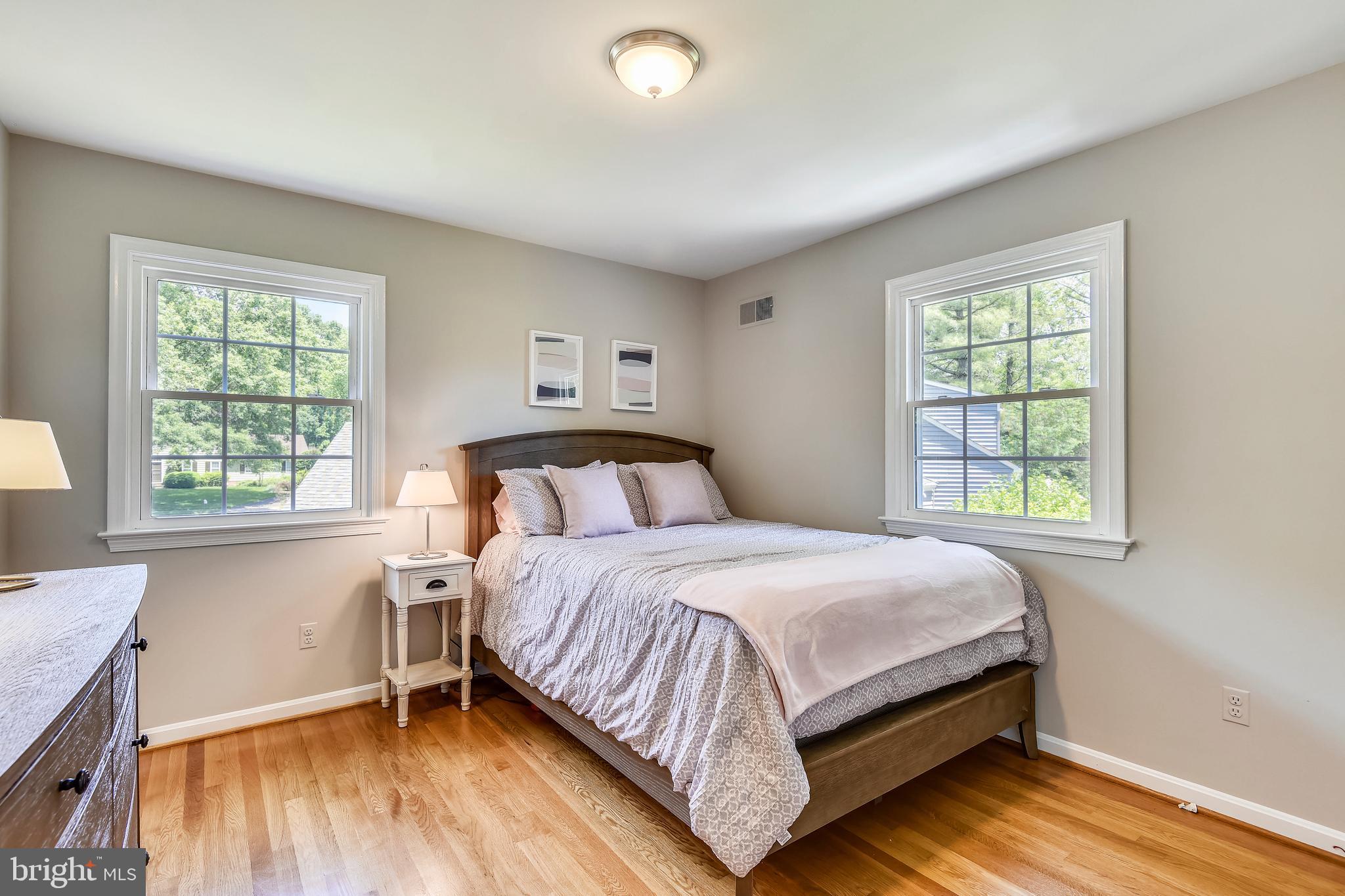 FORT HUNT MANOR - Residential