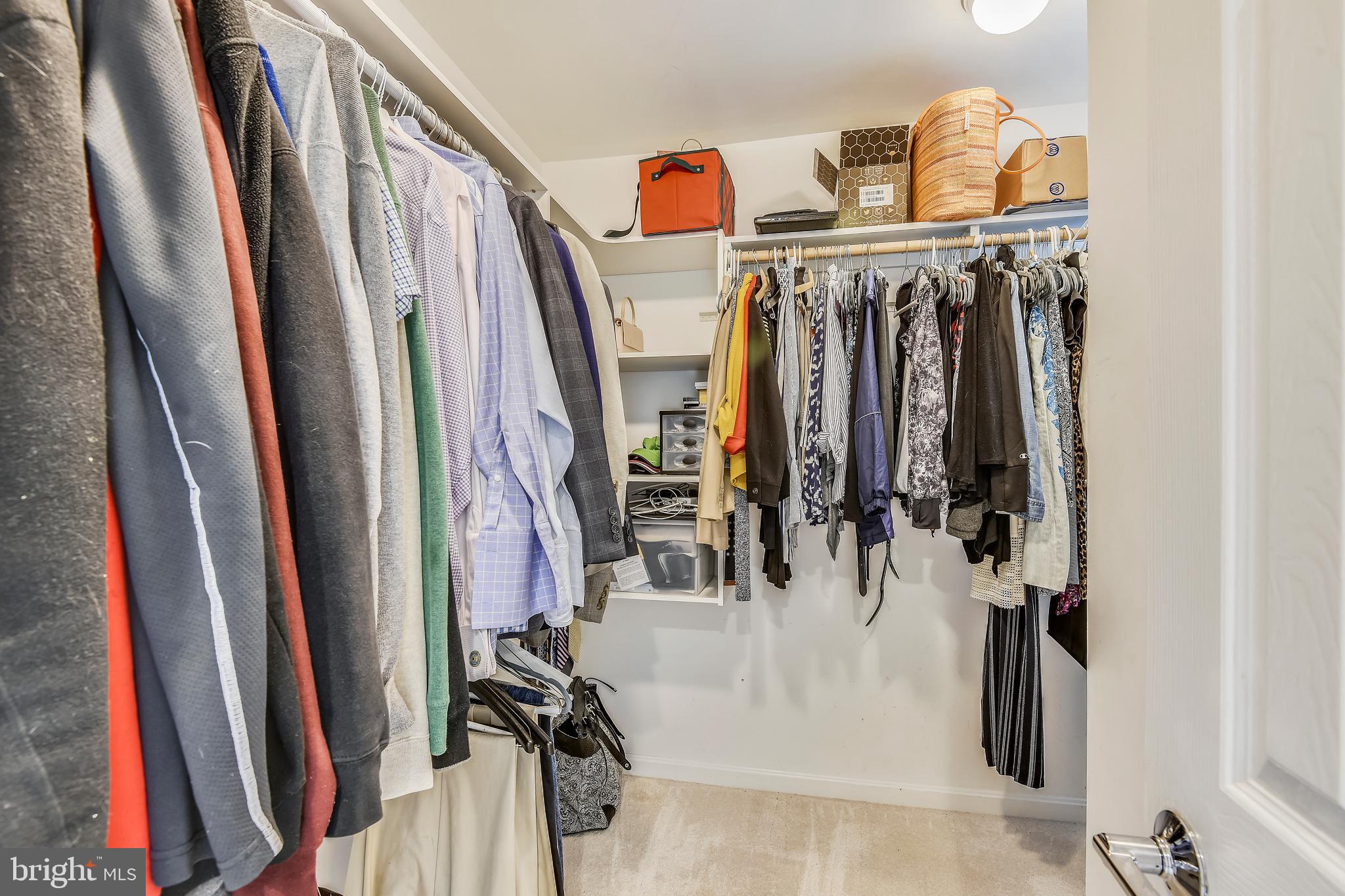 FORT HUNT MANOR - Residential